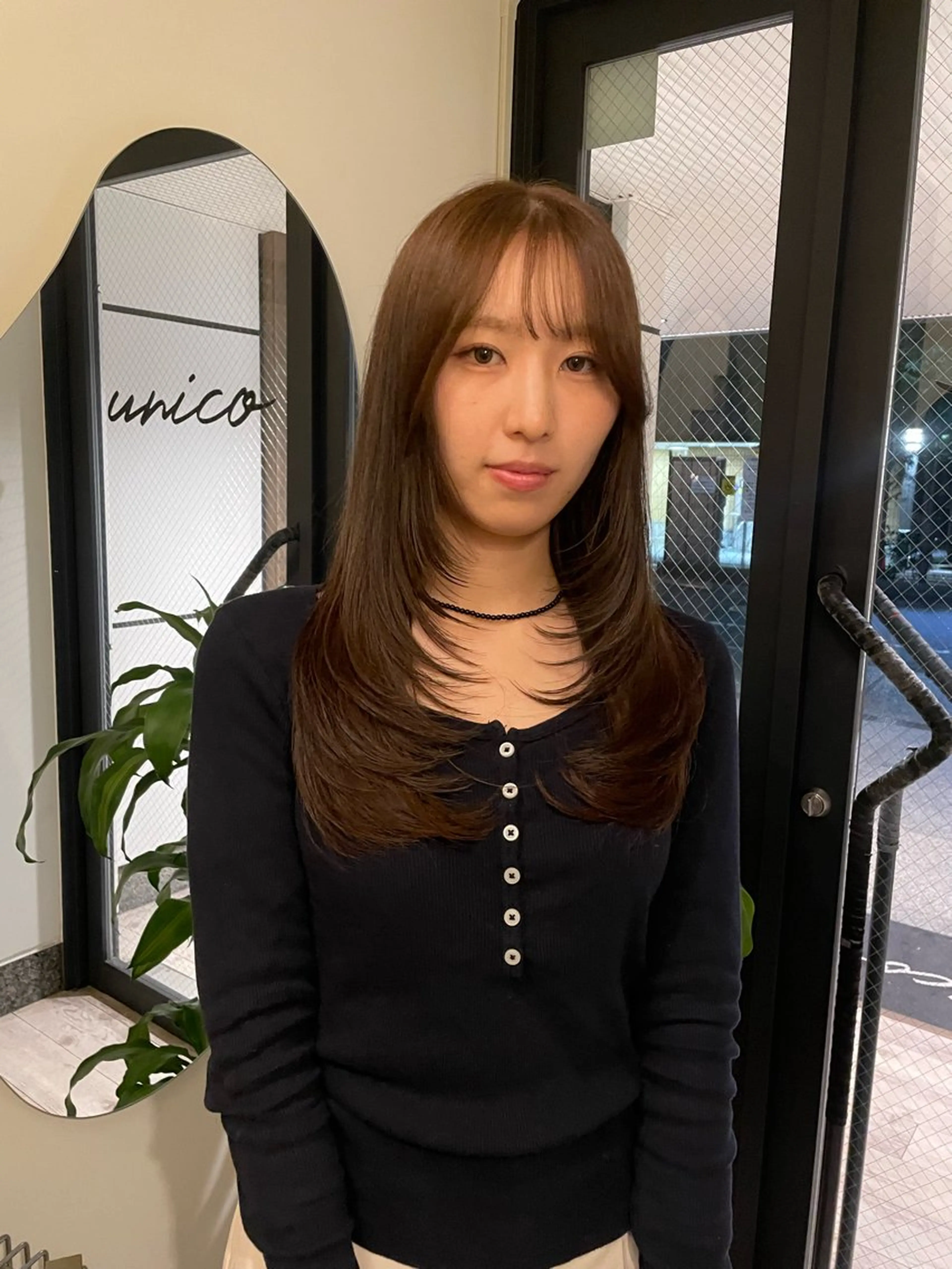 ロング カラー ベージュカラー オリーブベージュ レイヤーカット カット 渋谷 留菜のヘアスタイル