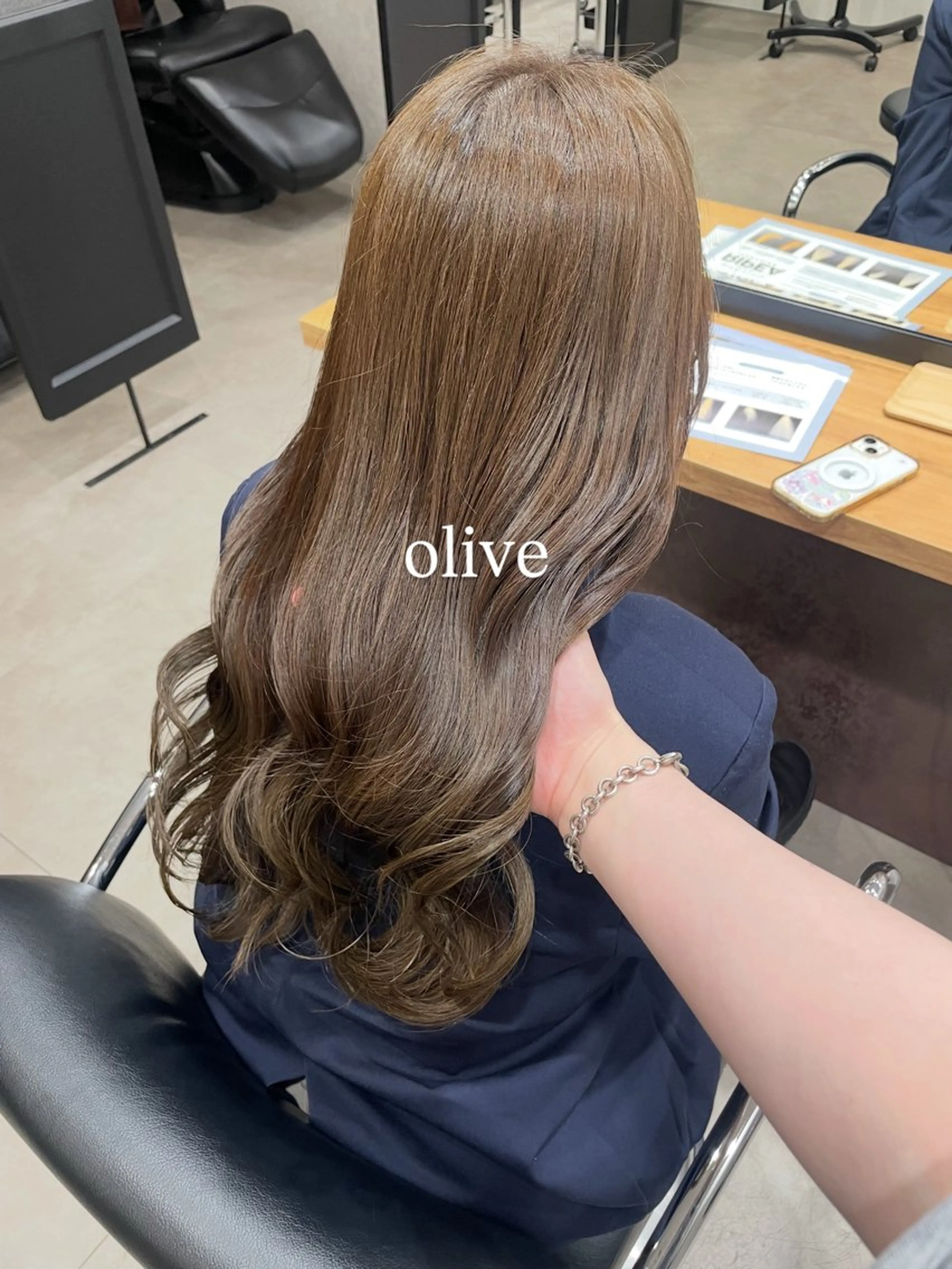 【新生活にオススメ☆】平日限定 カット+髪質改善水光カラー☆の写真