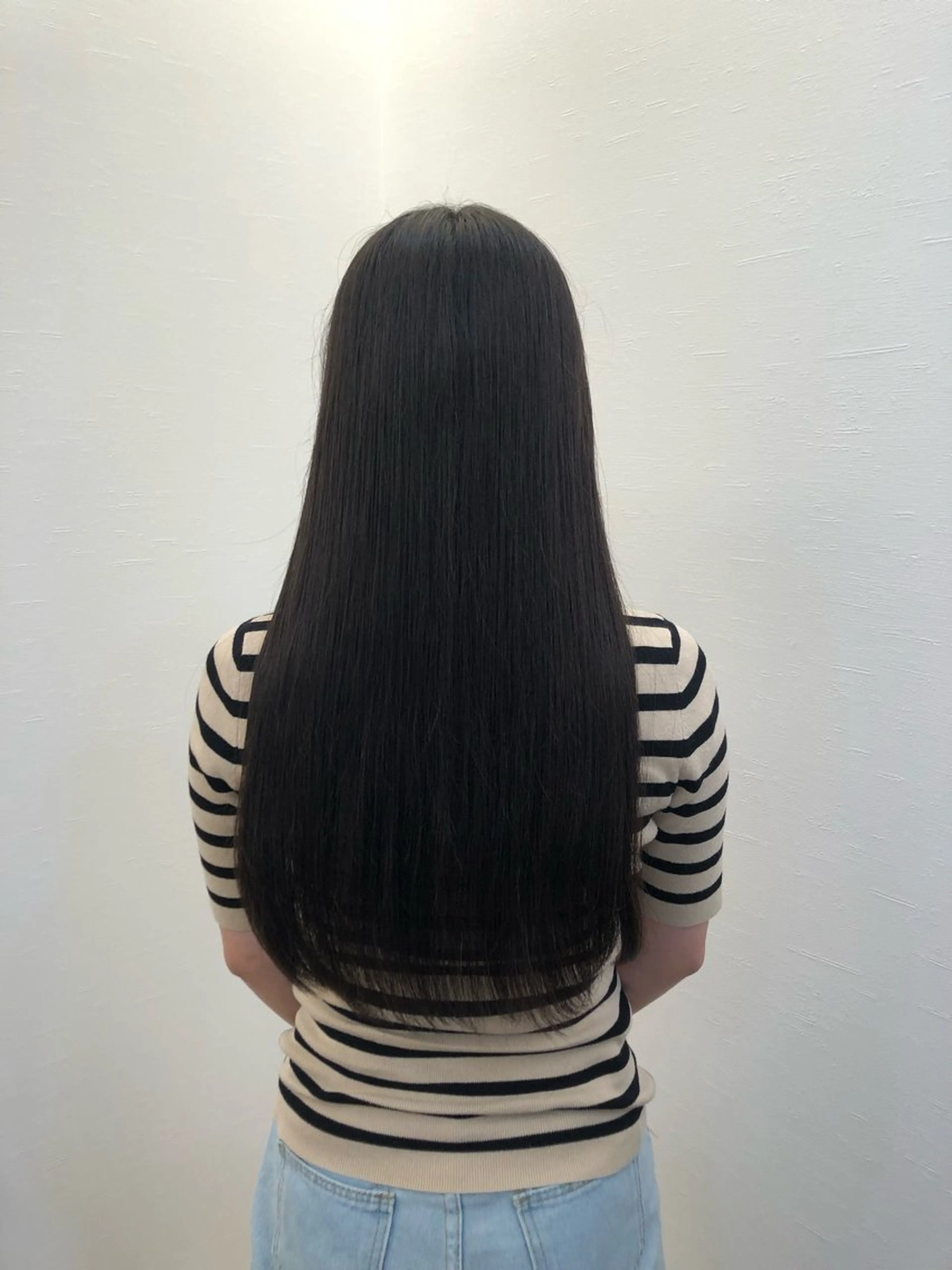 ロング ツノガイ エリのヘアスタイル