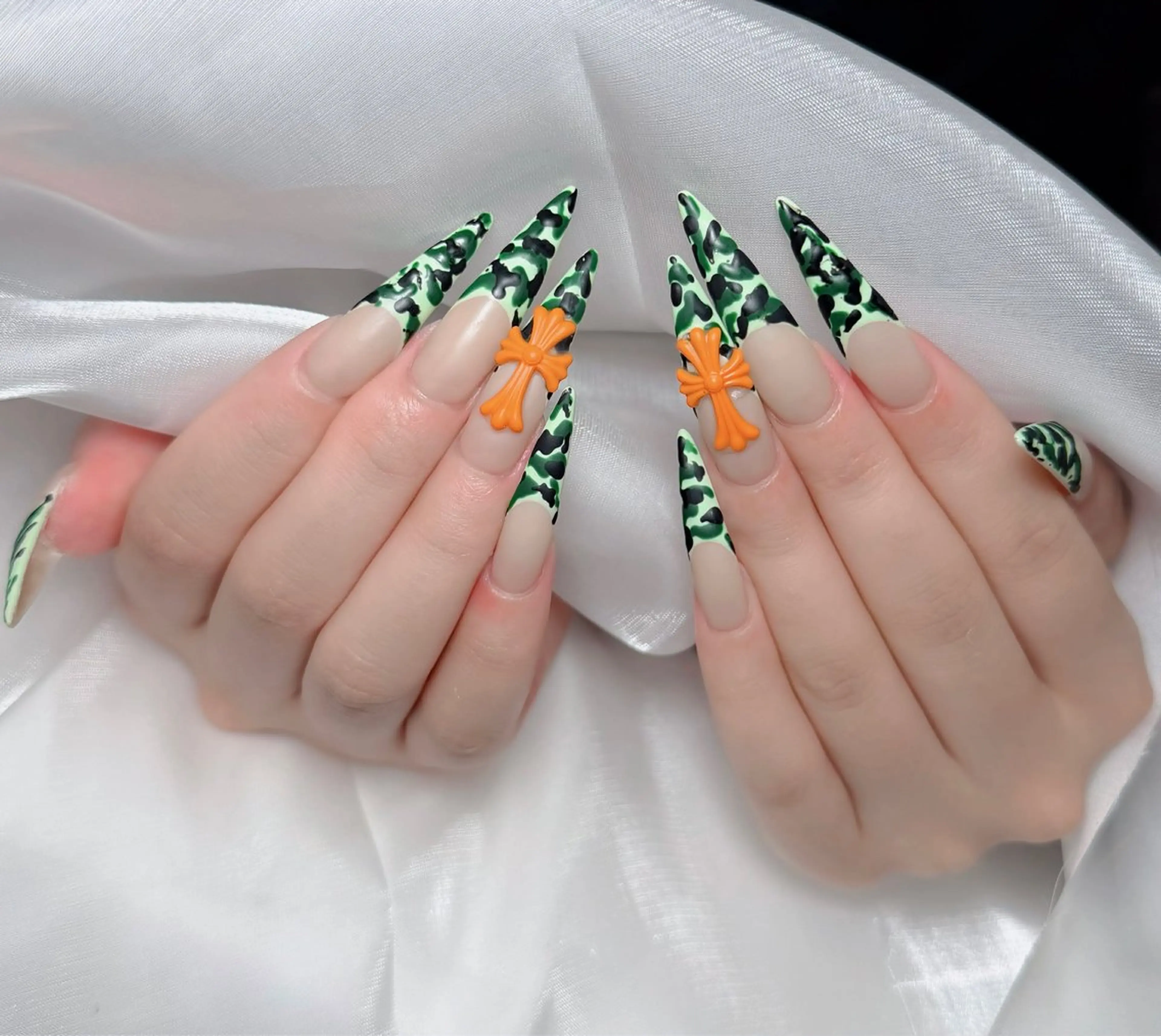 ネイル アートネイル 韓国ネイル 持ち込み ワンホンネイル ハンドネイル Lenie Nail Salonのネイルデザイン