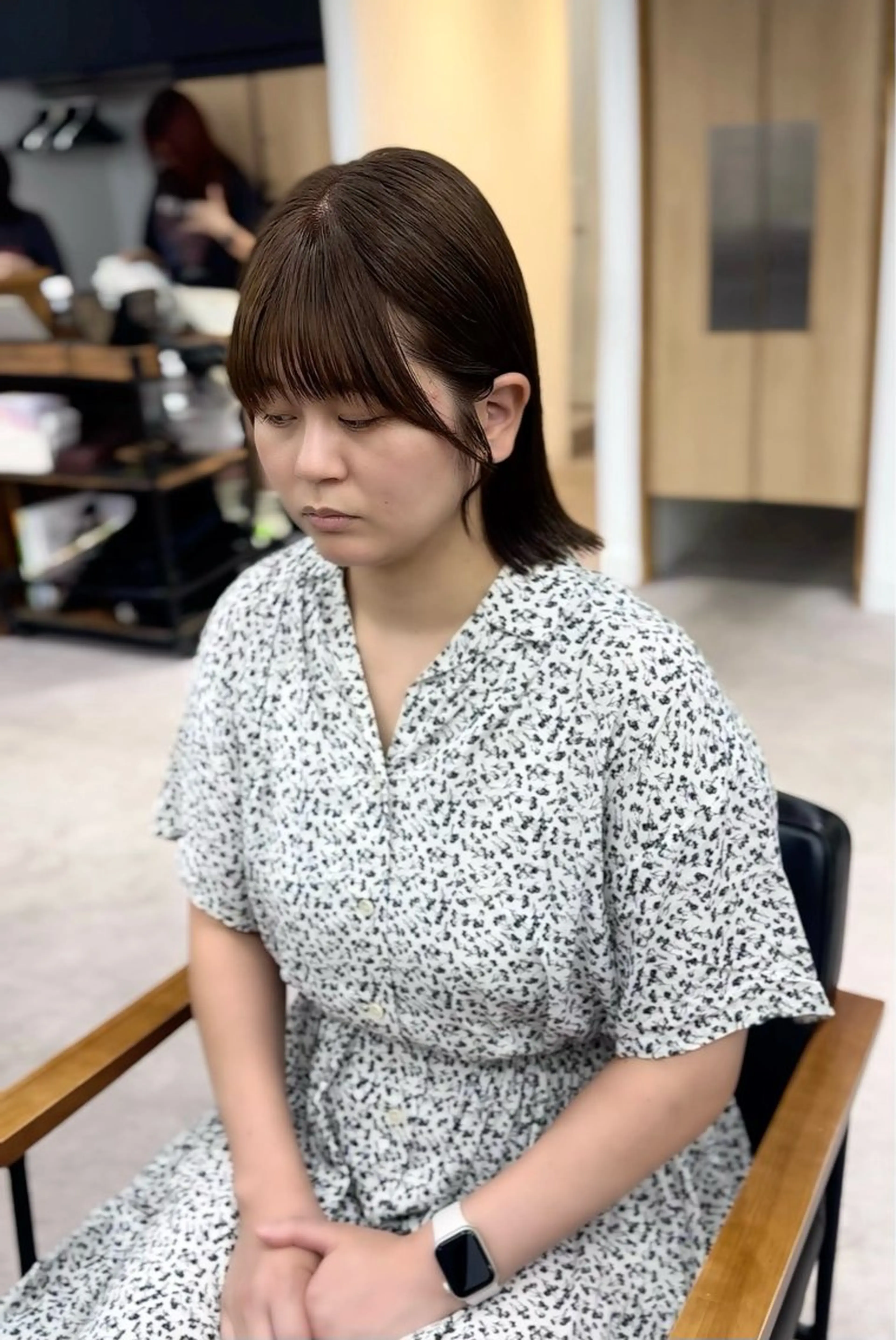 ミディアム カラー パーマ ヘアアレンジ メンズ キッズ レイヤーカット 🌿透け感カラーのヘアスタイル