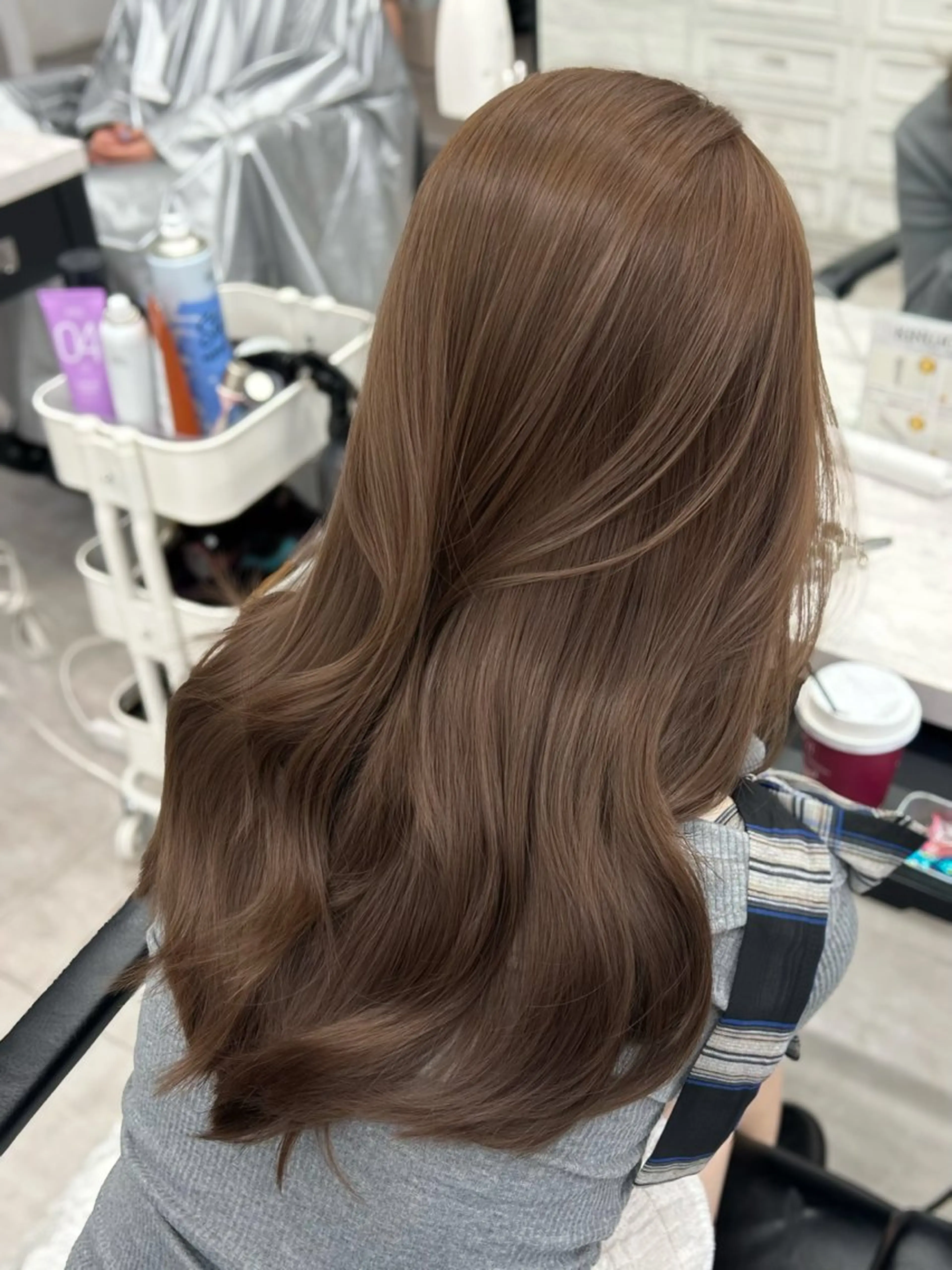 セミロング 顔まわりレイヤー 顔周りカット ハッシュカット 髪質改善 韓国風ヘア ヘアカラー 韓国ヘア🇰🇷／ 艶カラー鈴木萌愛🩶のヘアスタイル