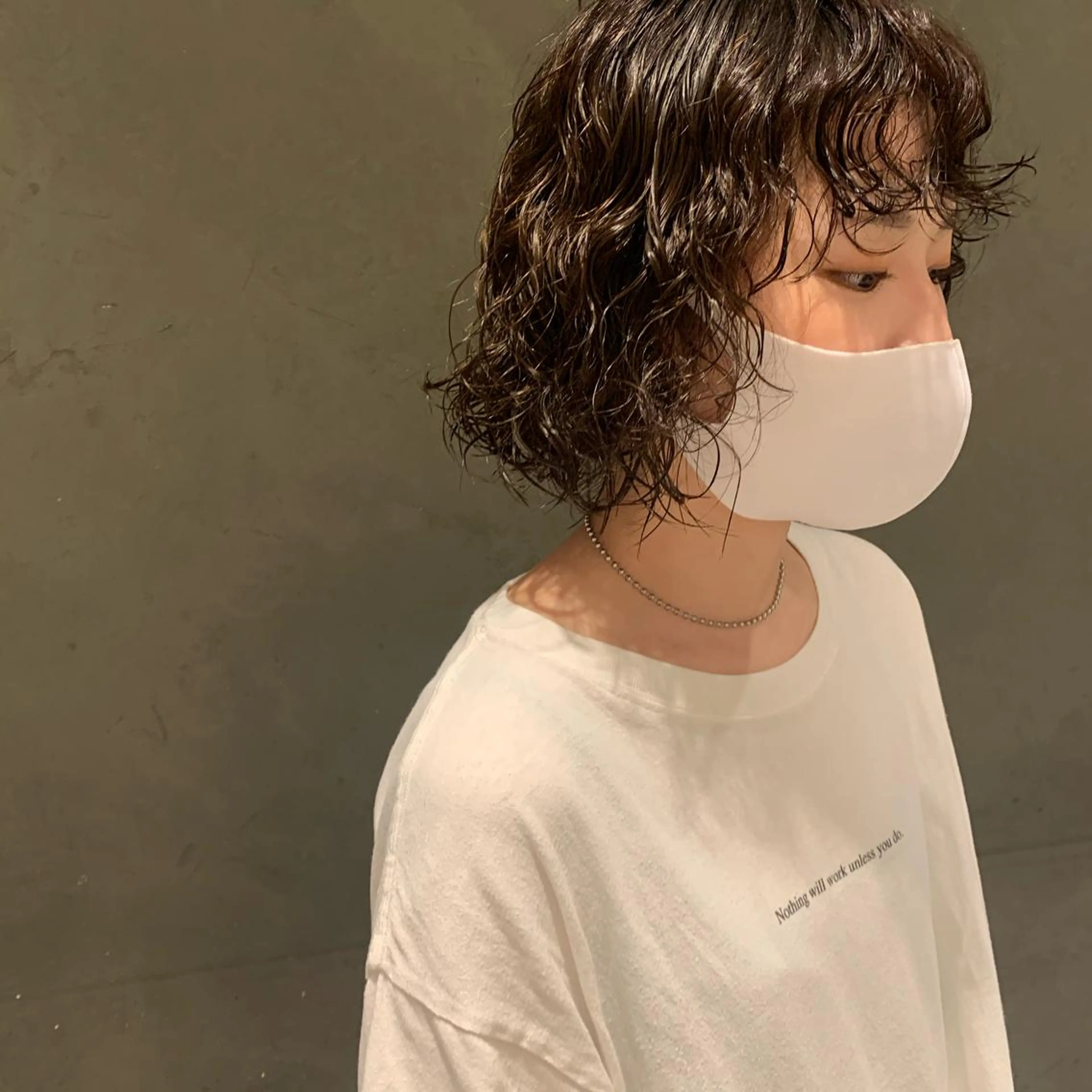 パーマ SAKINO. ベージュカラーのヘアスタイル
