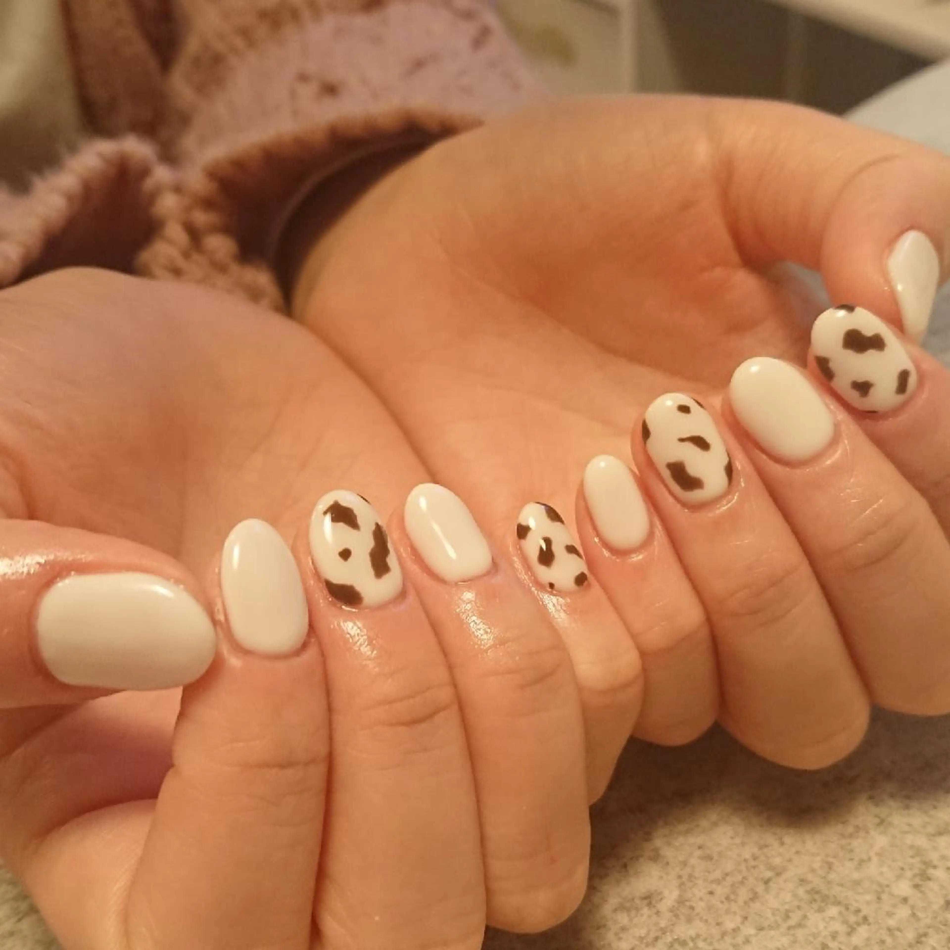 ネイル ジェヌインネイル 河内のネイルデザイン