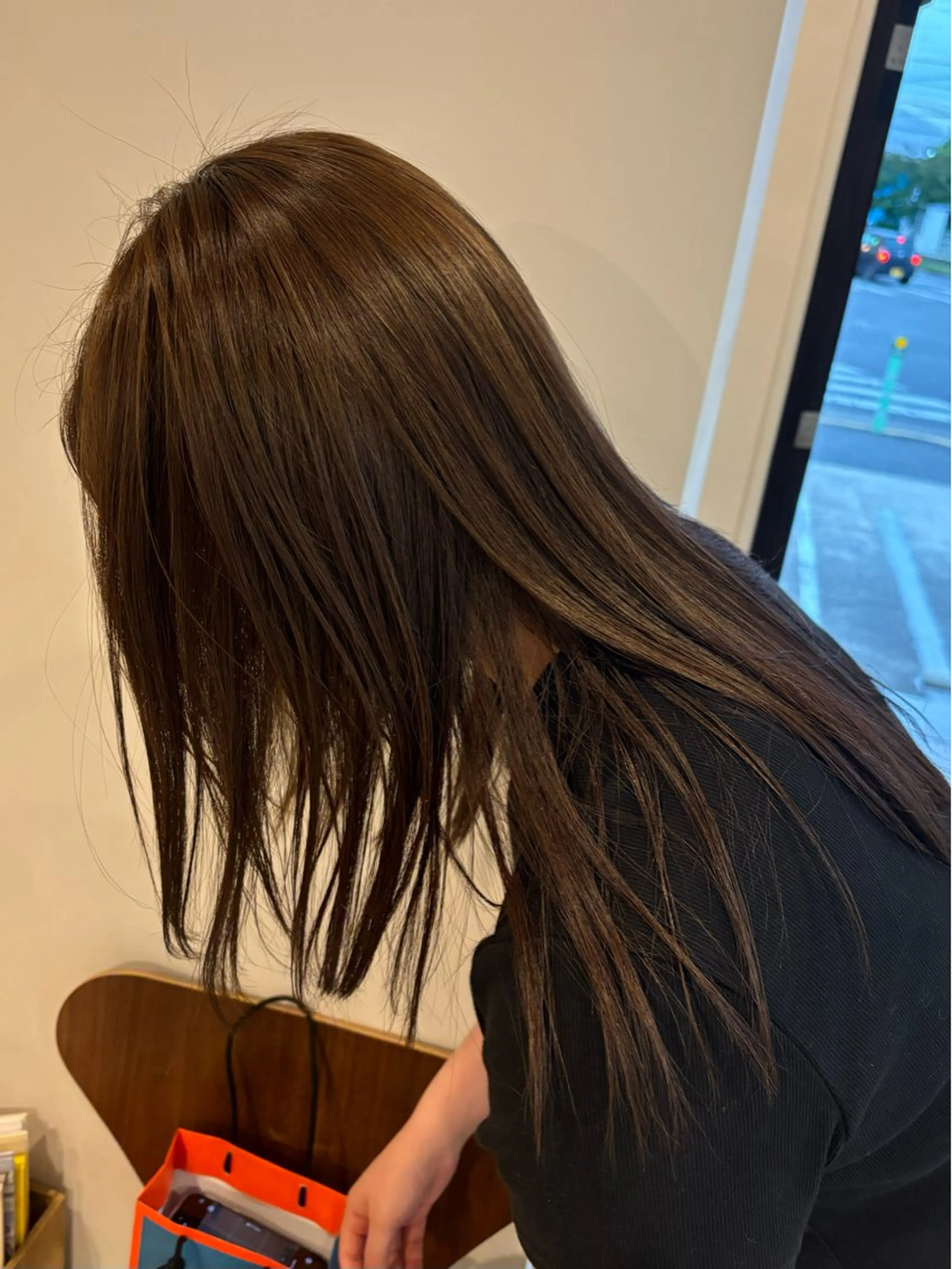 ミディアム トリートメント カット 縮毛矯正 真弓 理沙/艶カラーのヘアスタイル