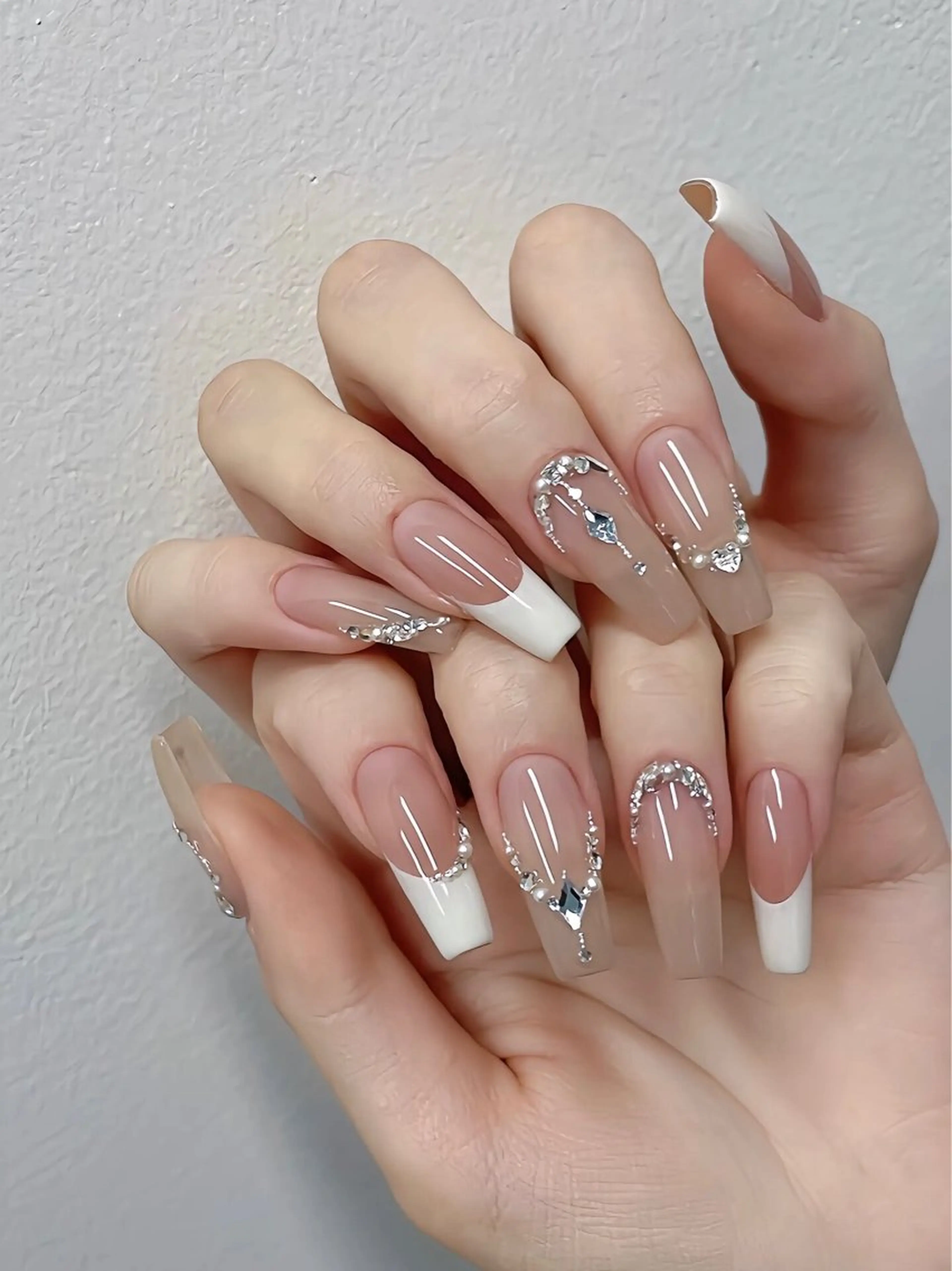 ネイル ハンドネイル エリ🫧 nail池袋東口のネイルデザイン