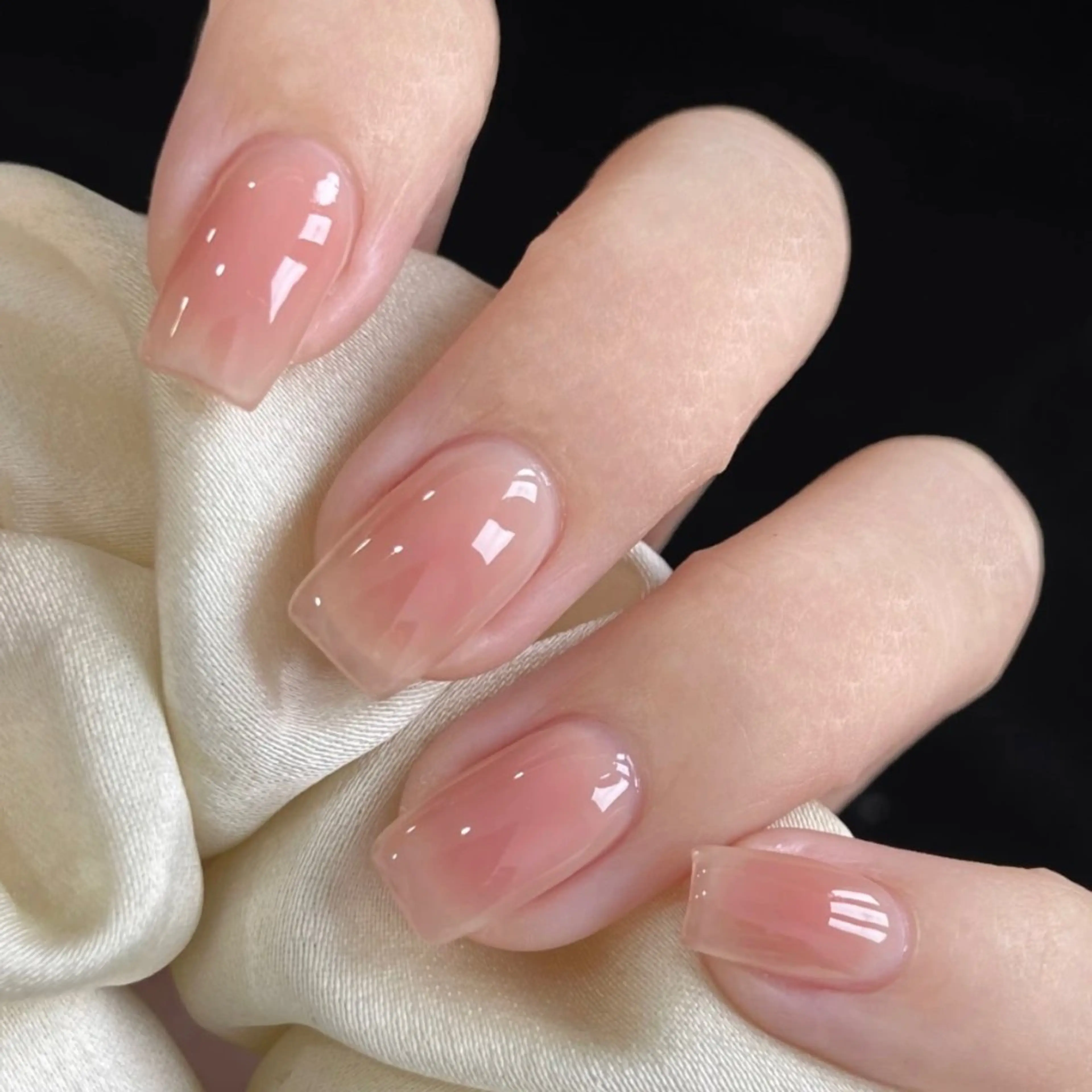 ネイル ハンドネイル 🌸Elsias momokoのネイルデザイン