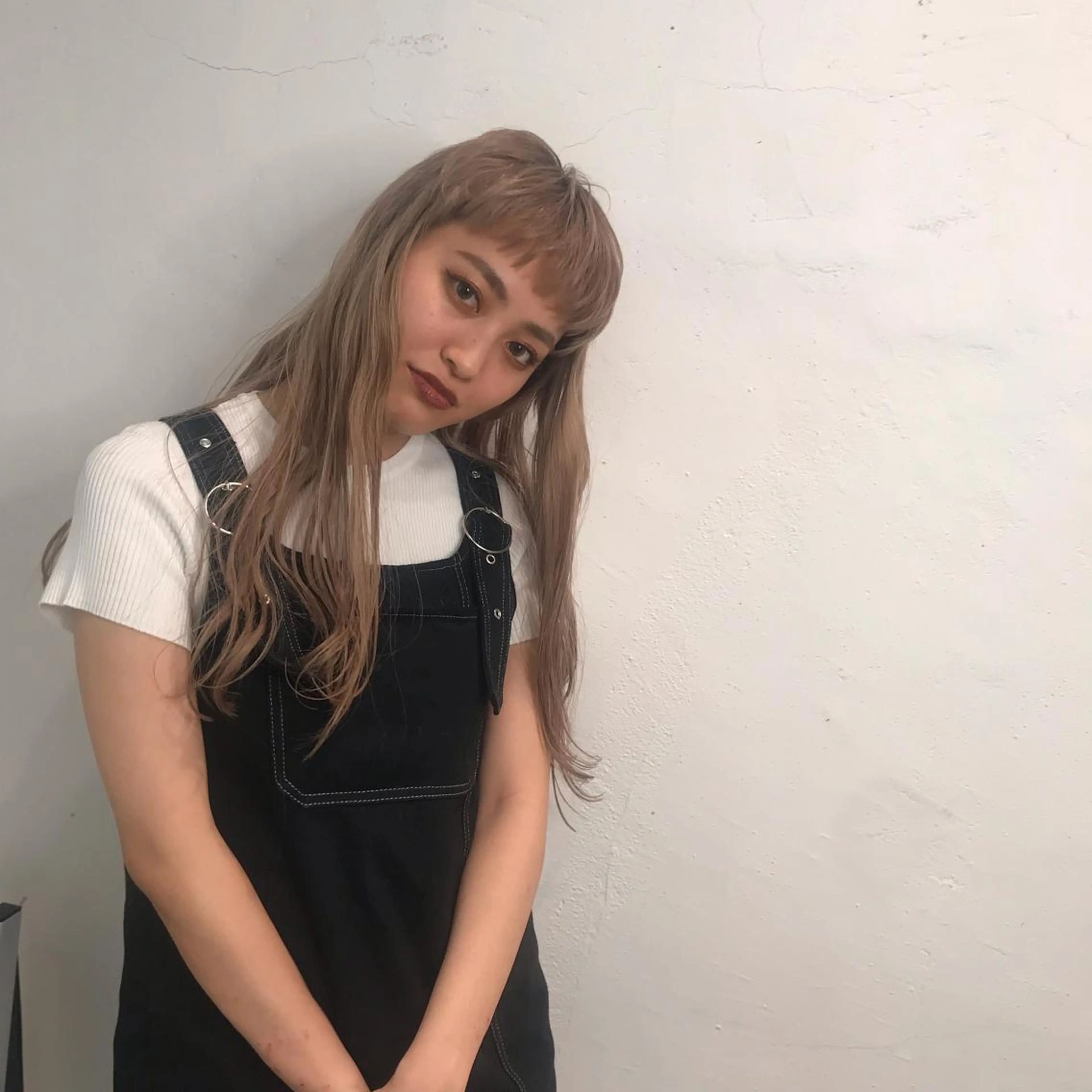 セミロング カラー 🇰🇷カルマパーマ kaito🇰🇷のヘアスタイル