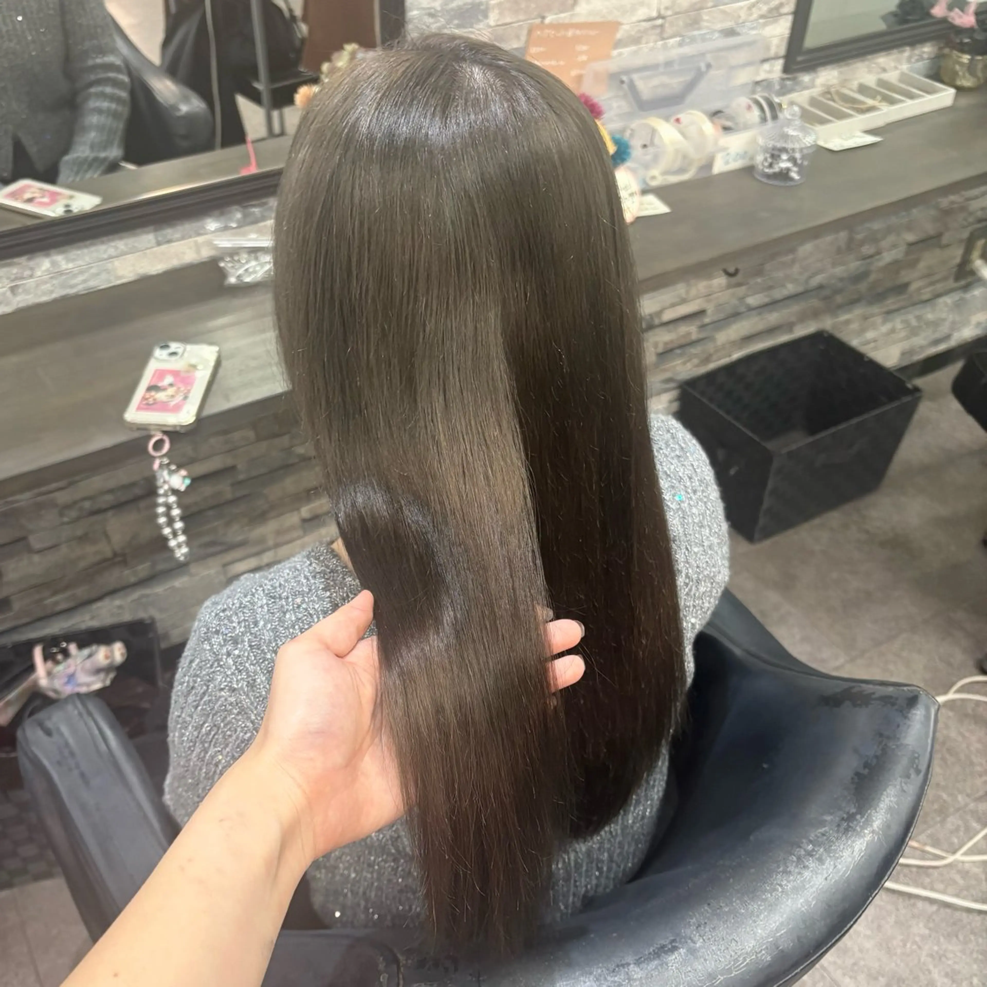 ロング ヘアカラー OZ梅田♡ ゆはなブリーチのヘアスタイル