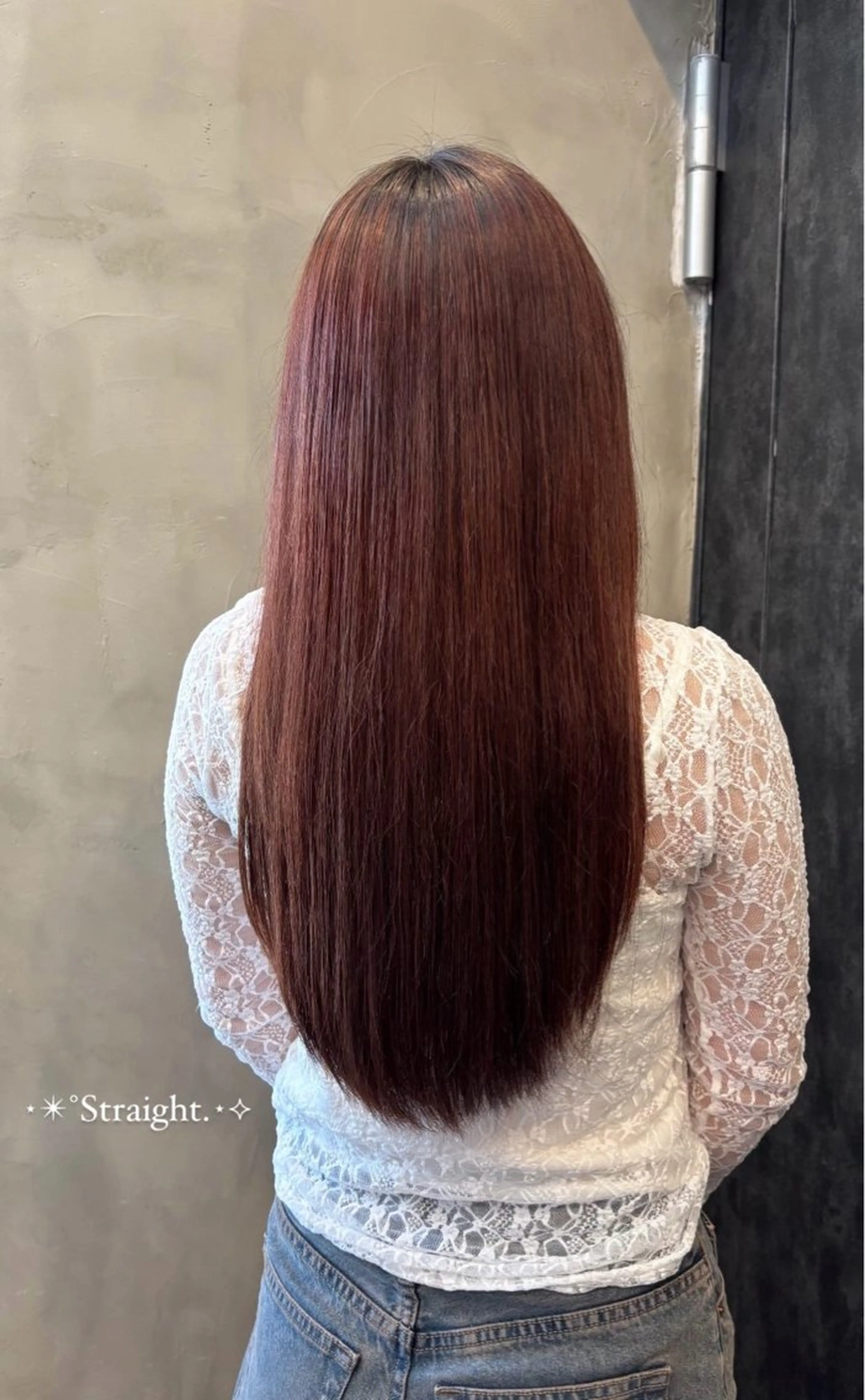 ロング カット 縮毛矯正 髙杉 舞羽のヘアスタイル