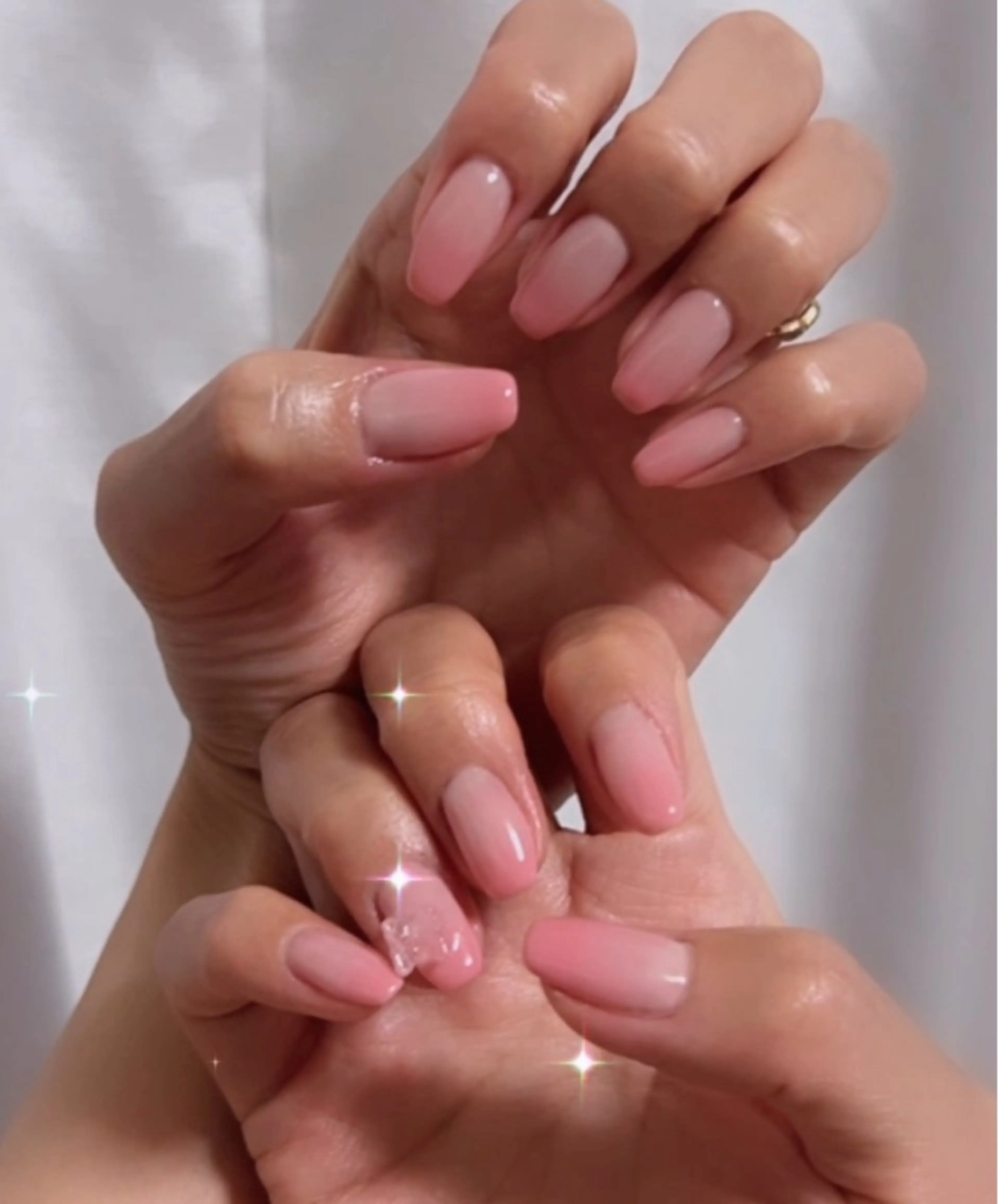 ネイル フレンチネイル グラデーション 韓国ネイル ピンク リボン ハンドネイル Kai  nail Mayukoのネイルデザイン