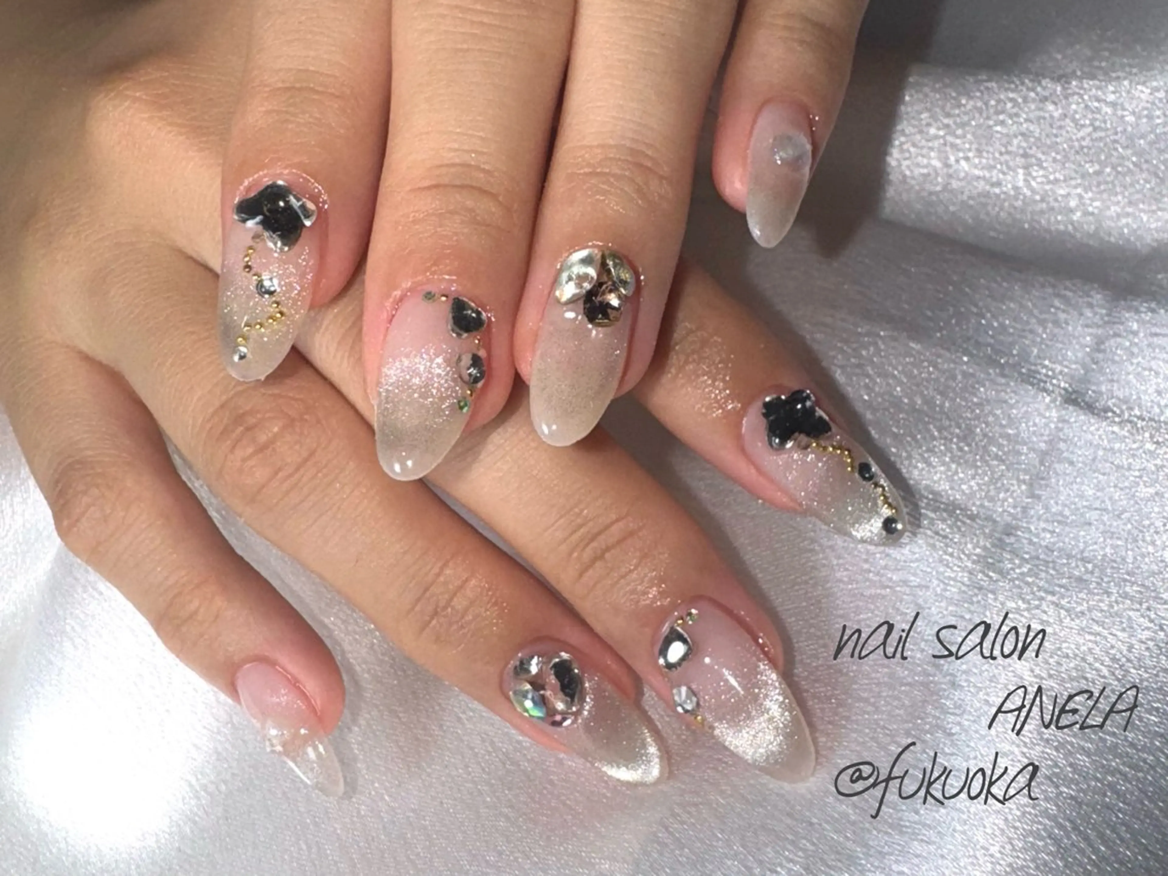 ネイル ハンドネイル フットネイル nail salon ANELA mayaのネイルデザイン