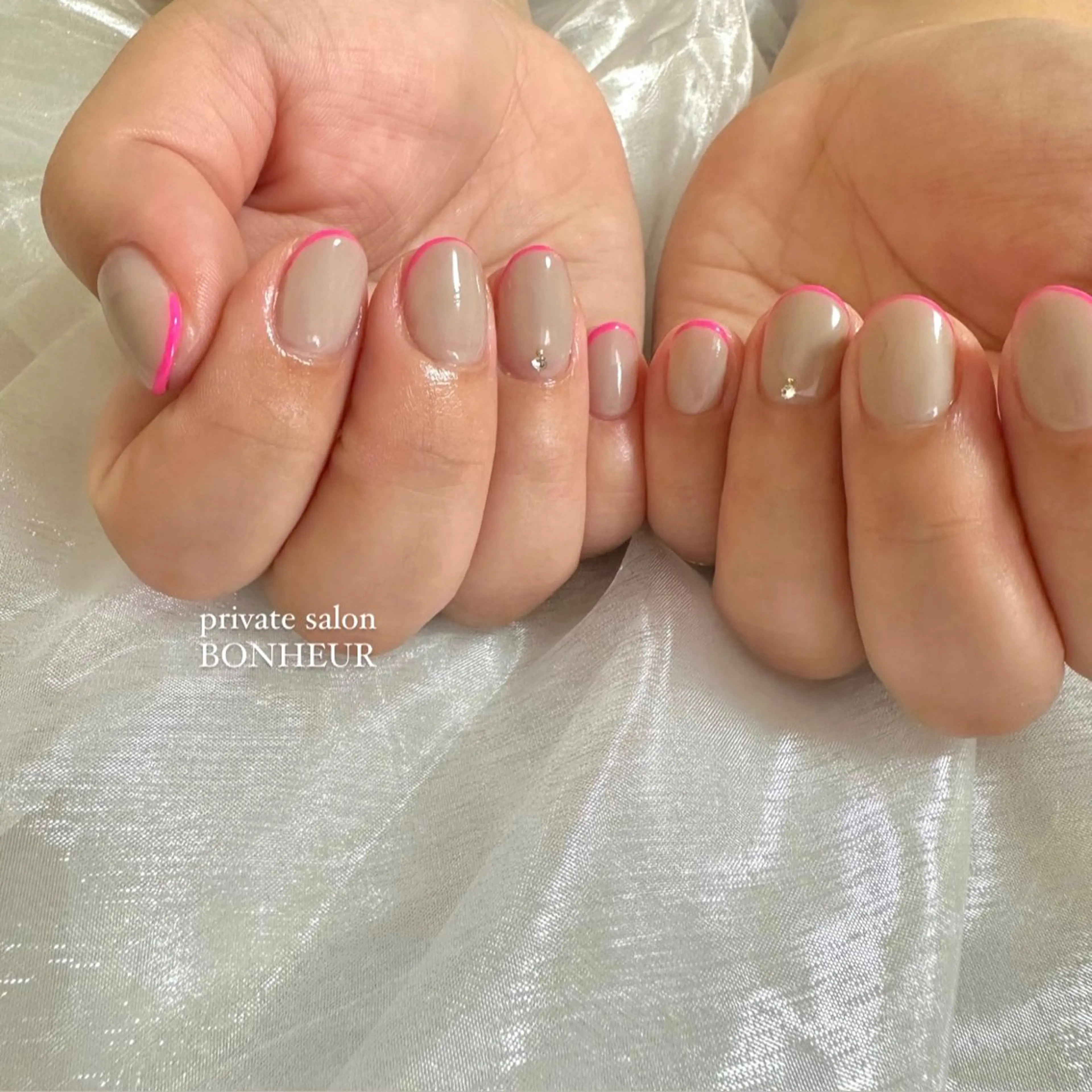 ネイル ハンドネイル BONHEUR Annaのネイルデザイン