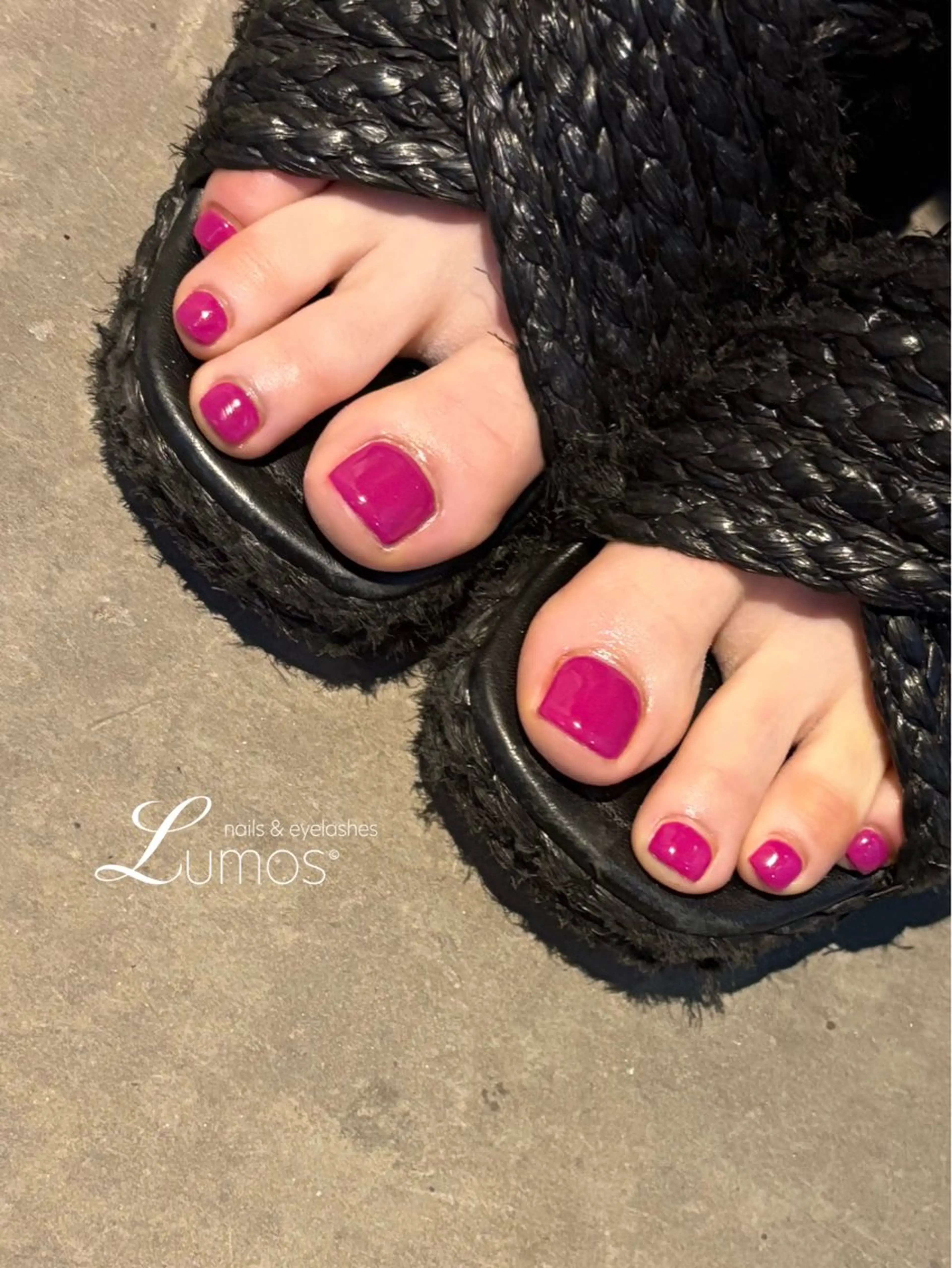 ネイル Lumos Rikaのネイルデザイン