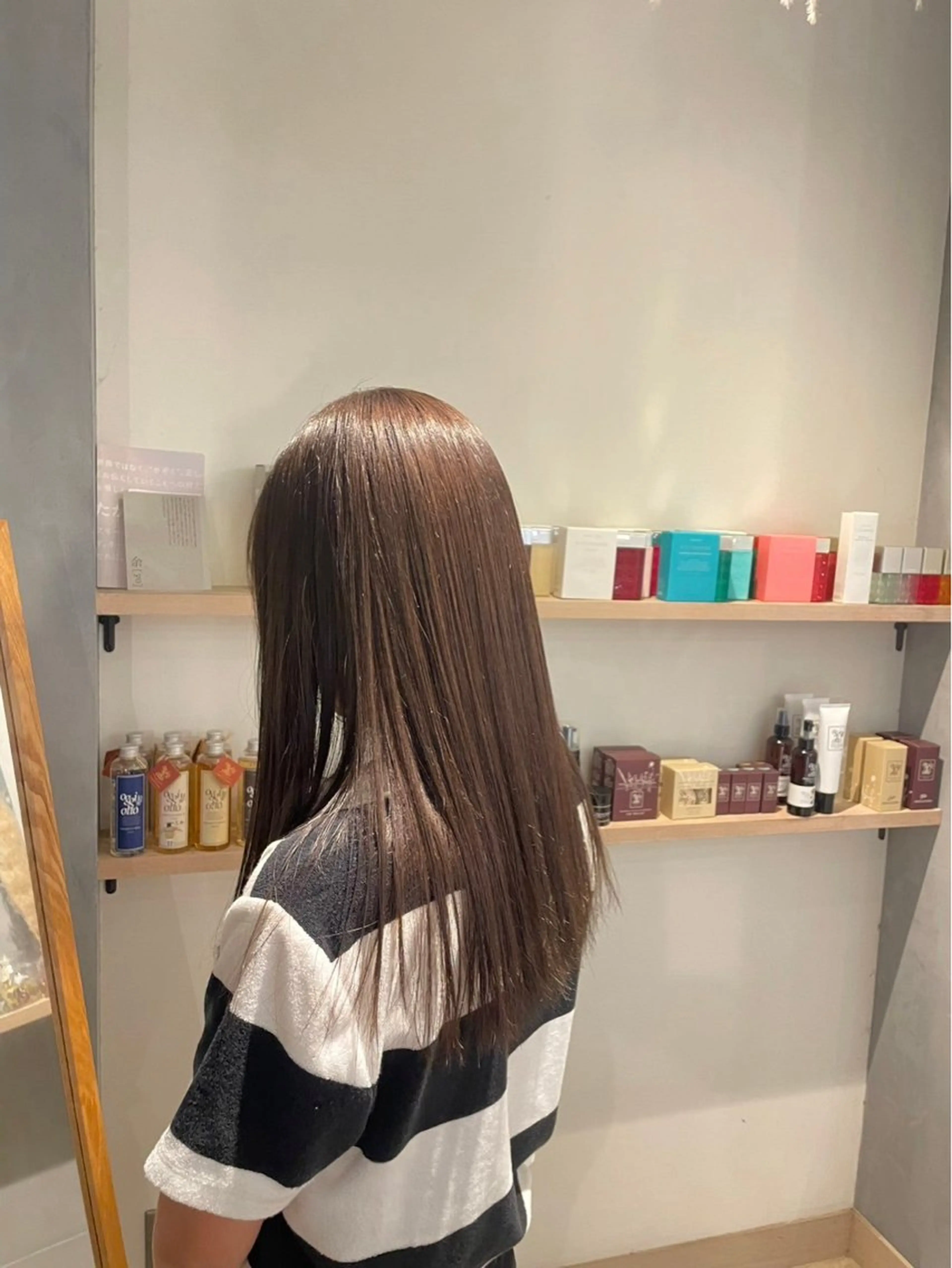 ロング 縮毛矯正 アイナ ROCCOのヘアスタイル