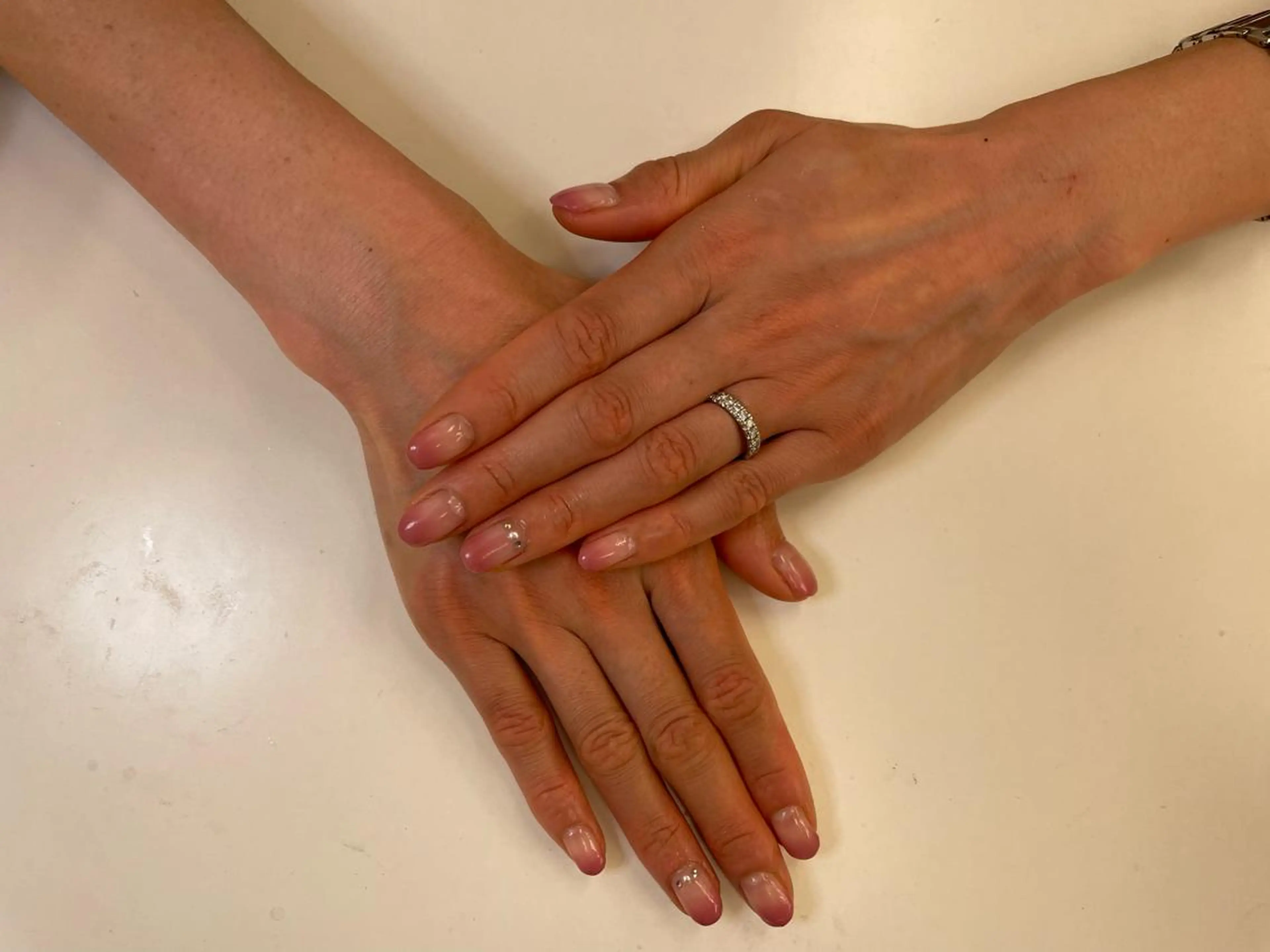 ネイル ストーンネイル Takikita Shinoのネイルデザイン