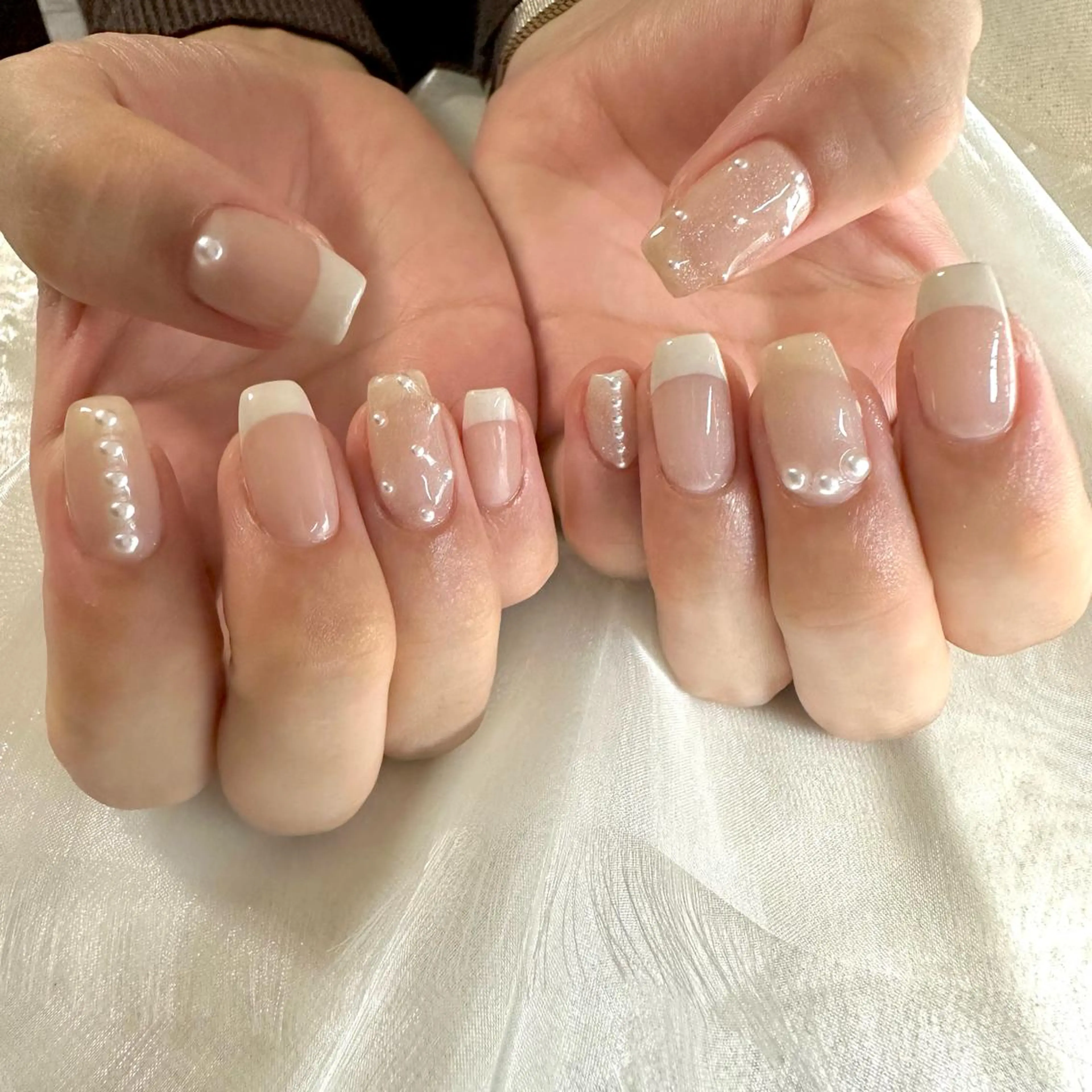 ネイル ハンドネイル 里見 麗のネイルデザイン