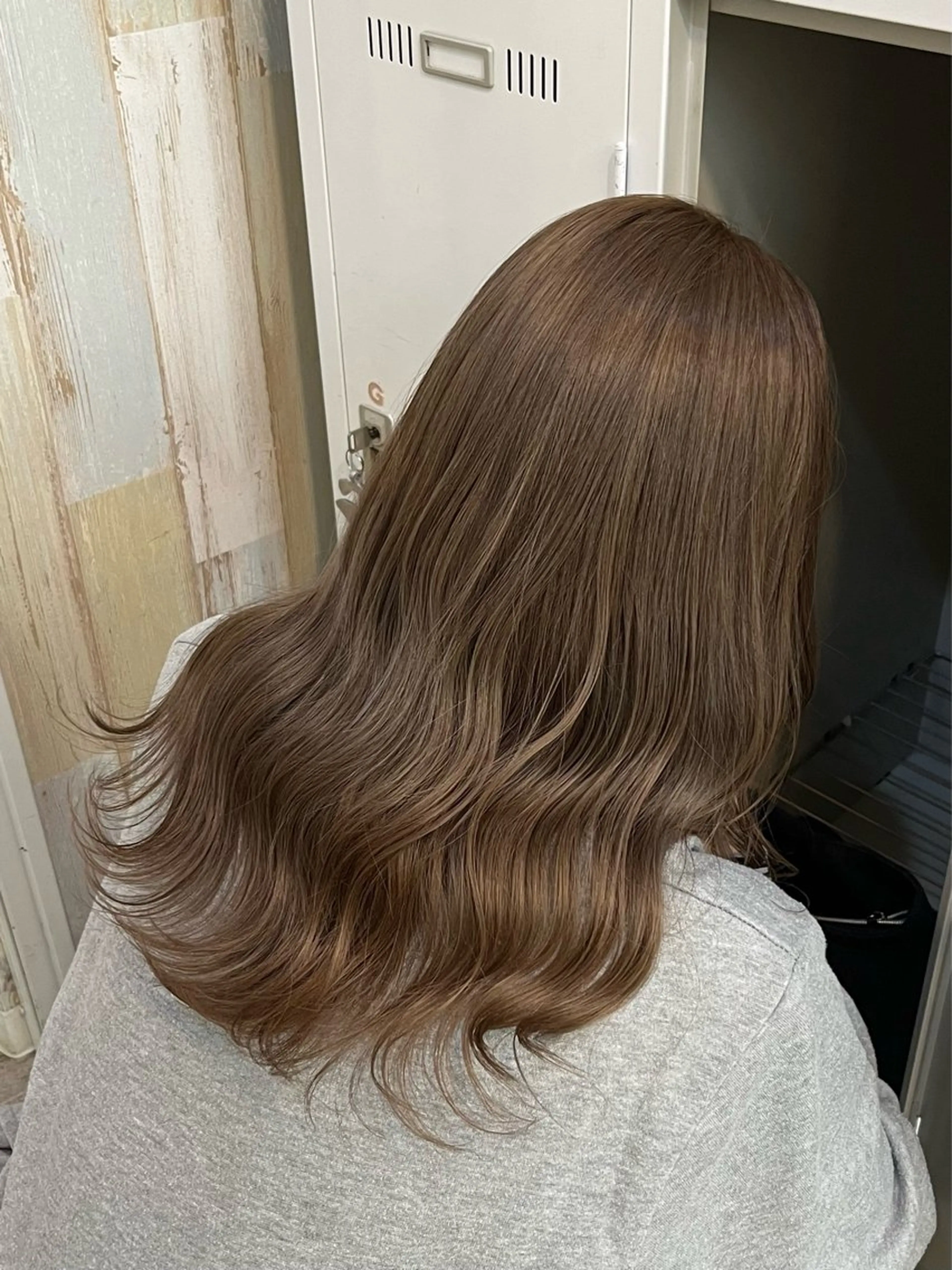 【💫イメチェン大作戦💫】ブリーチダブルカラー＋艶々潤いトリートメントの写真