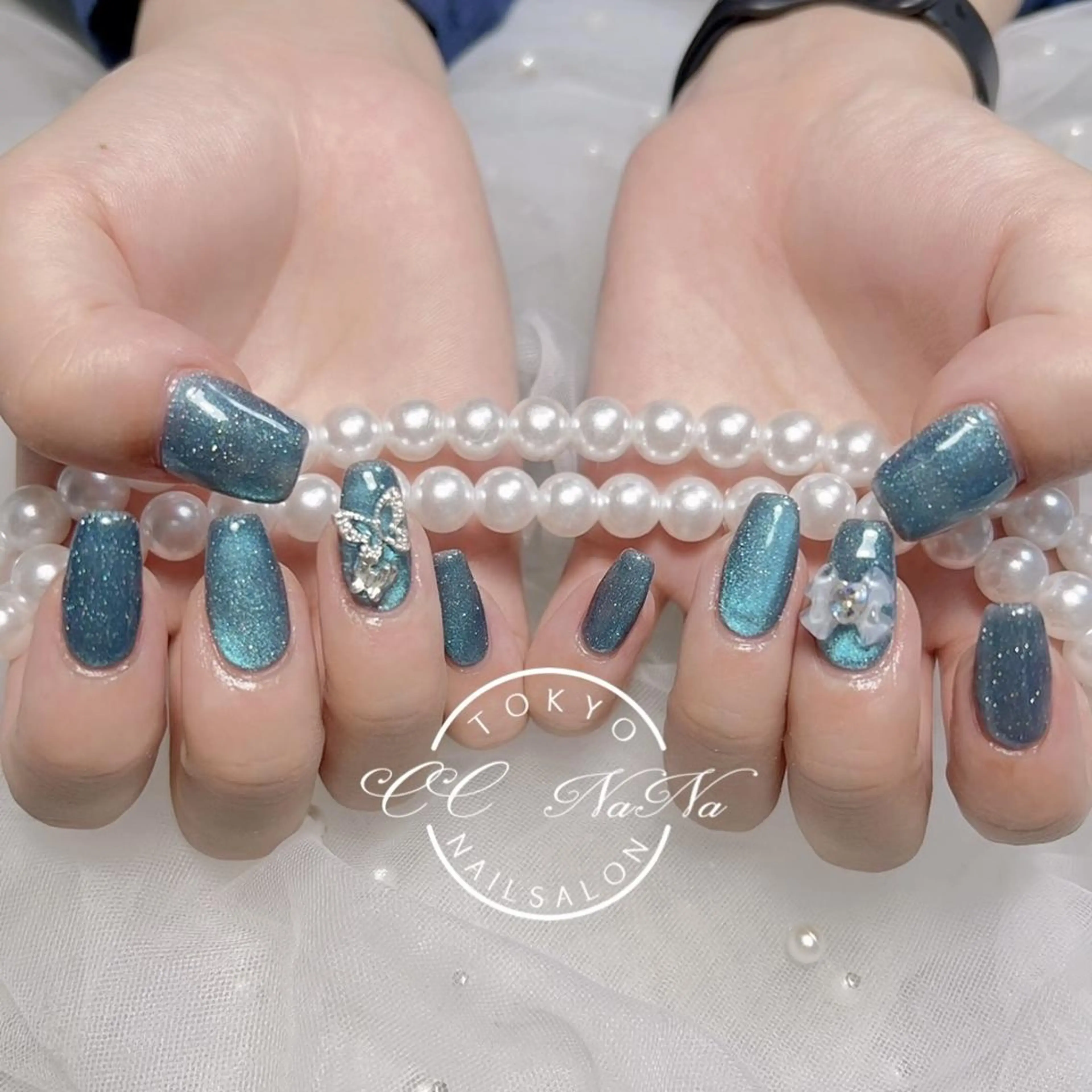 ネイル ハンドネイル CC  NaNa ワンホンネイル🌙Nのネイルデザイン