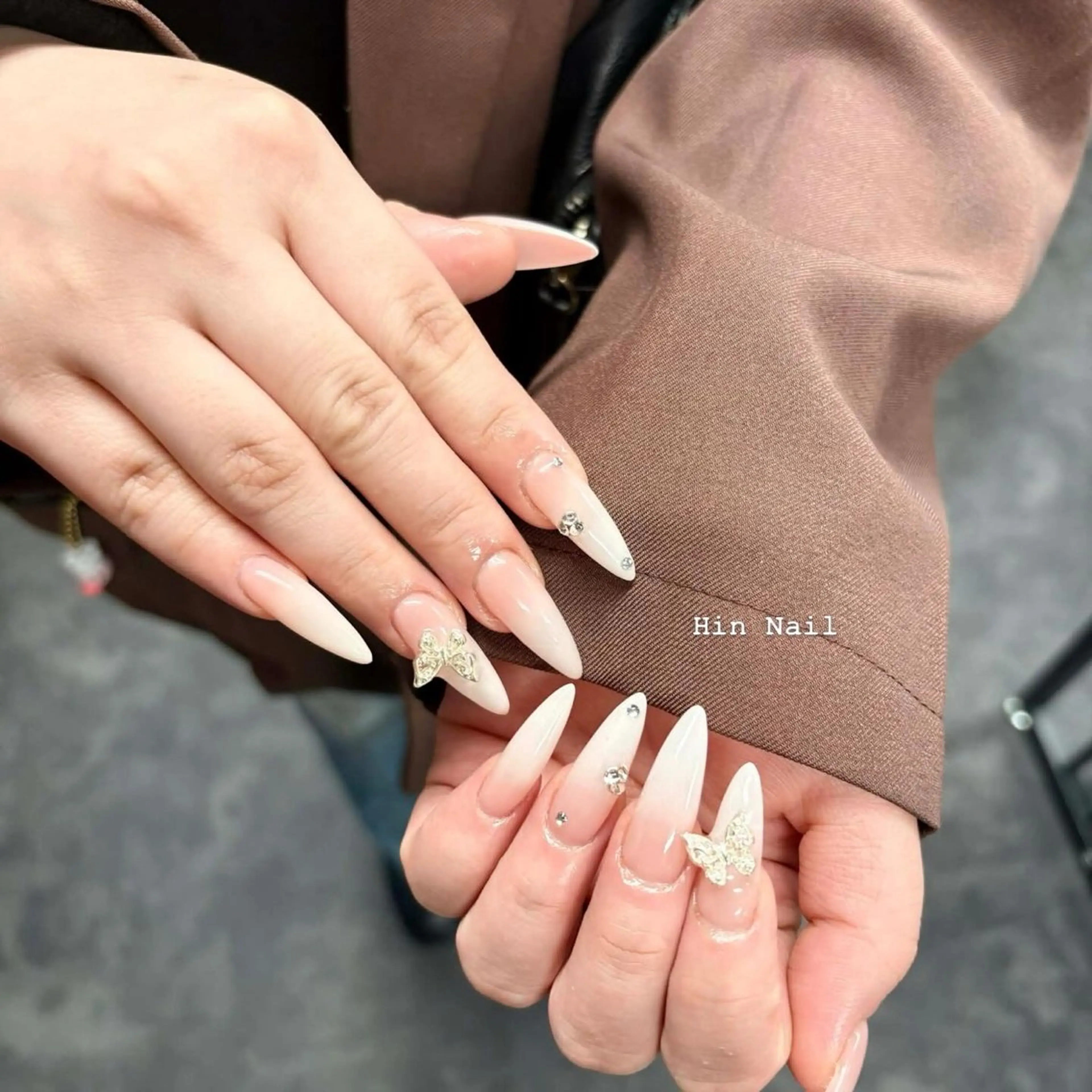 ネイル ハンドネイル HIN NAILのネイルデザイン