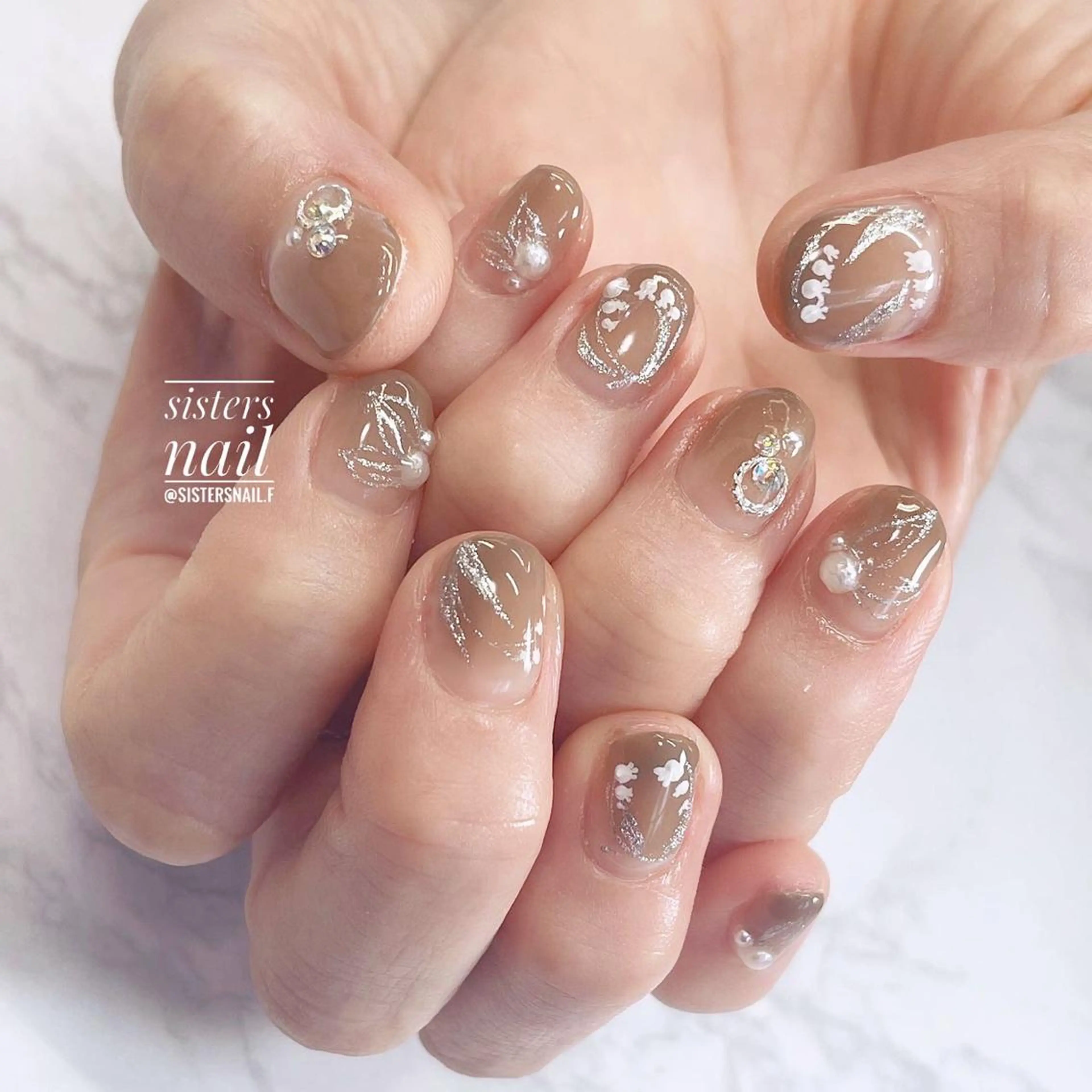 ネイル アートネイル フラワーネイル グラデーション オフィスネイル 夏ネイル sisters nail.fのネイルデザイン