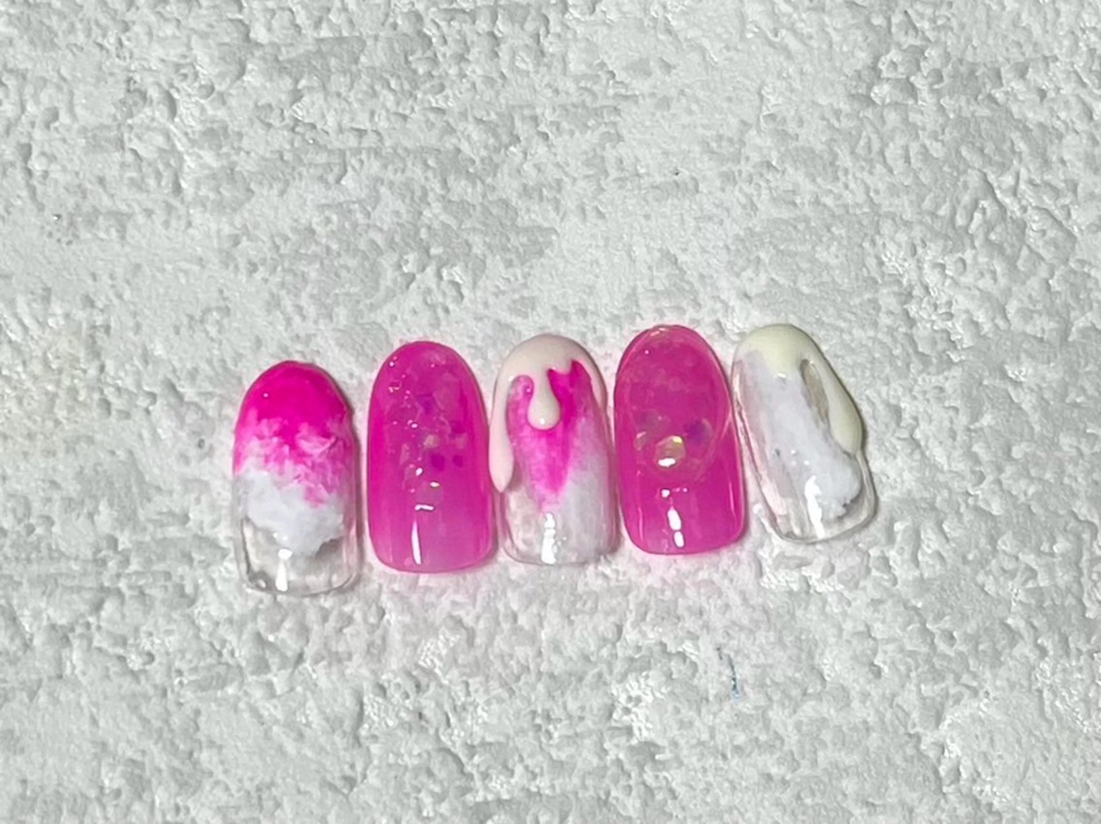 ネイル ジェルネイル 氷ネイル・うるうるネイル キラキラネイル メンズネイル パラジェル kiki nail たまプラーザのネイルデザイン