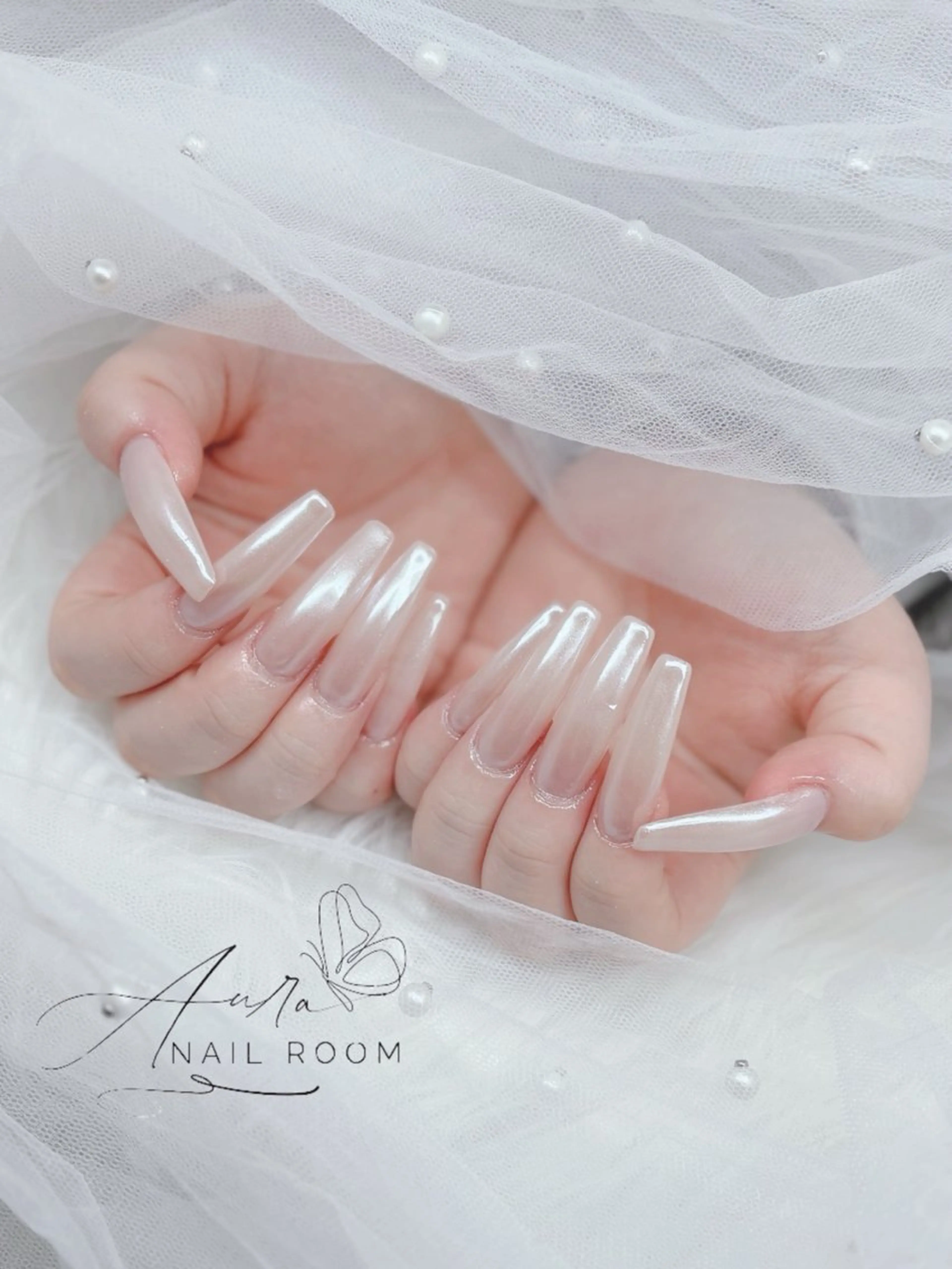 ネイル オーロラネイル Aura Nail Roomのネイルデザイン