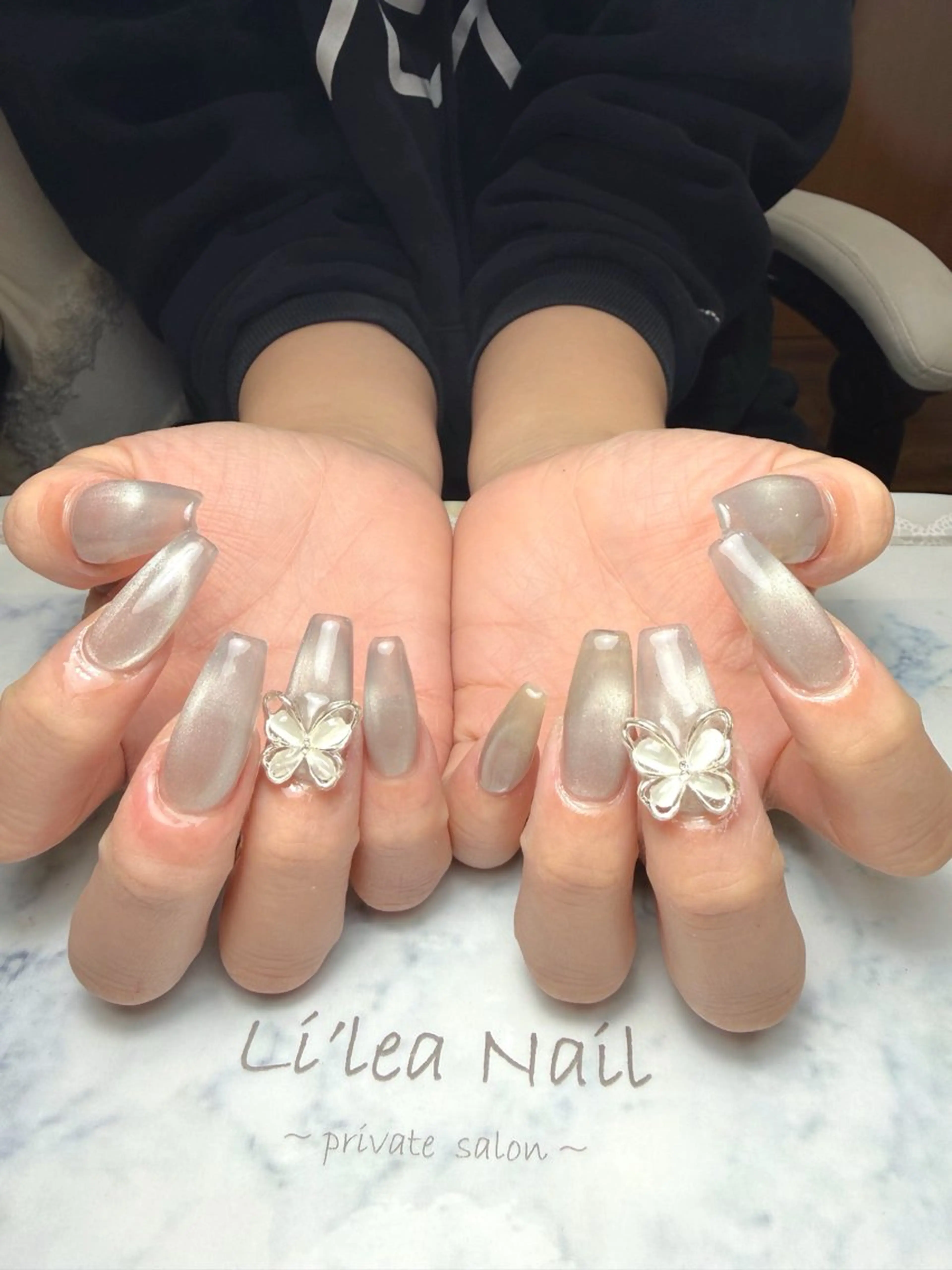 ネイル Li'leaNail AINAのネイルデザイン