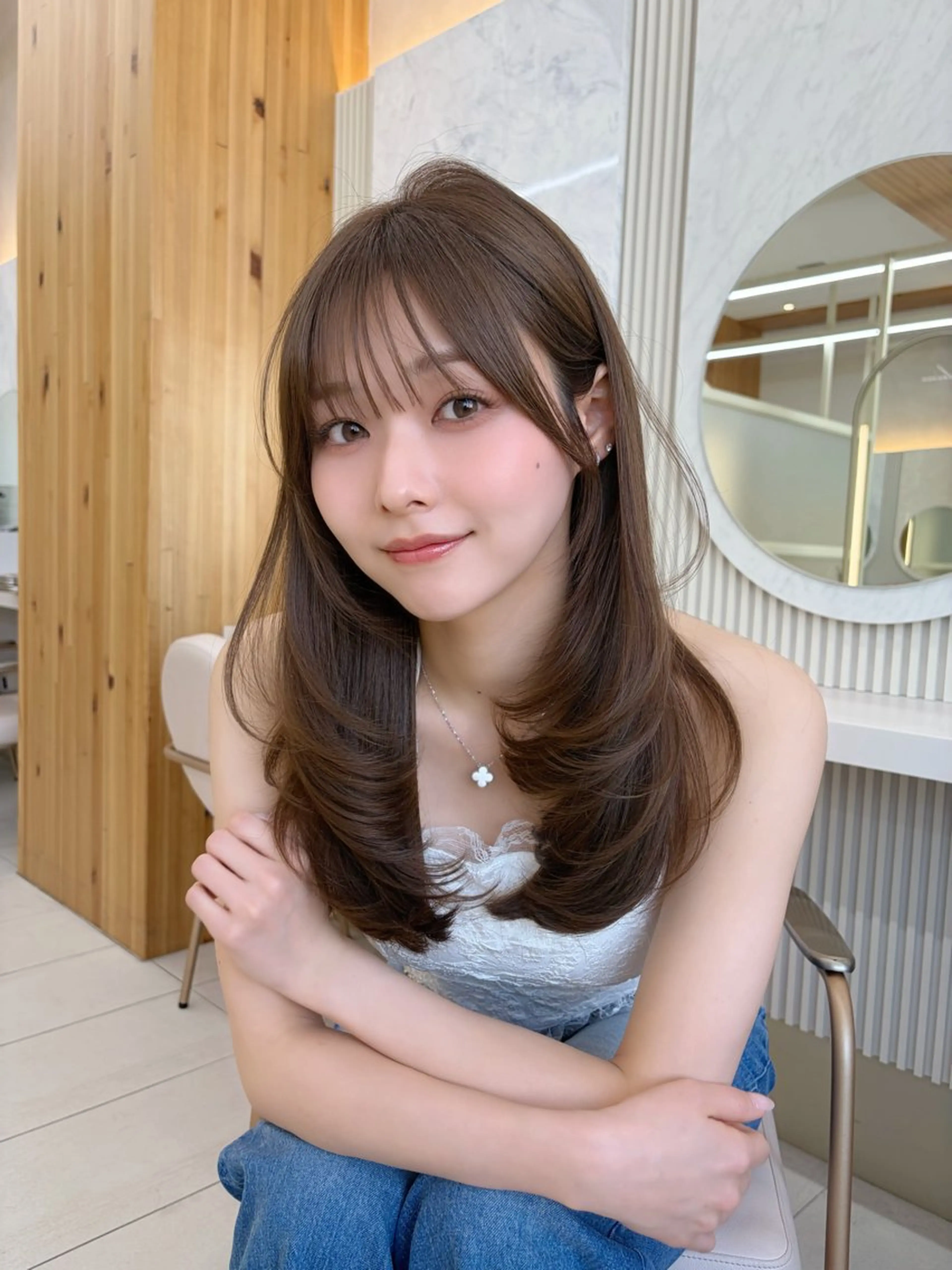 セミロング カット ヘアカラー トリートメント oto🤍×美髪× ゆるふわレイヤーのヘアスタイル