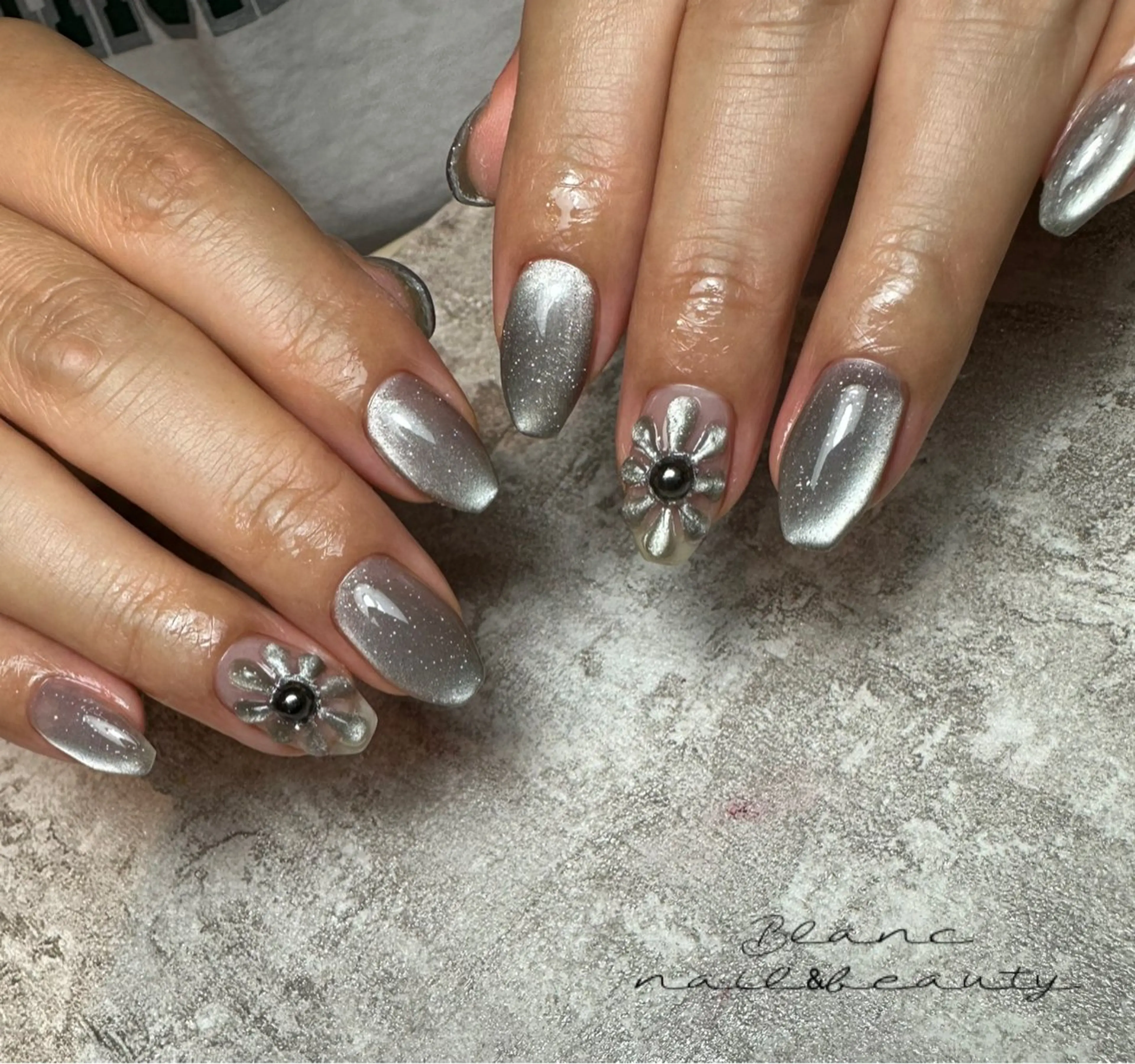 ネイル Blanc ブランのネイルデザイン