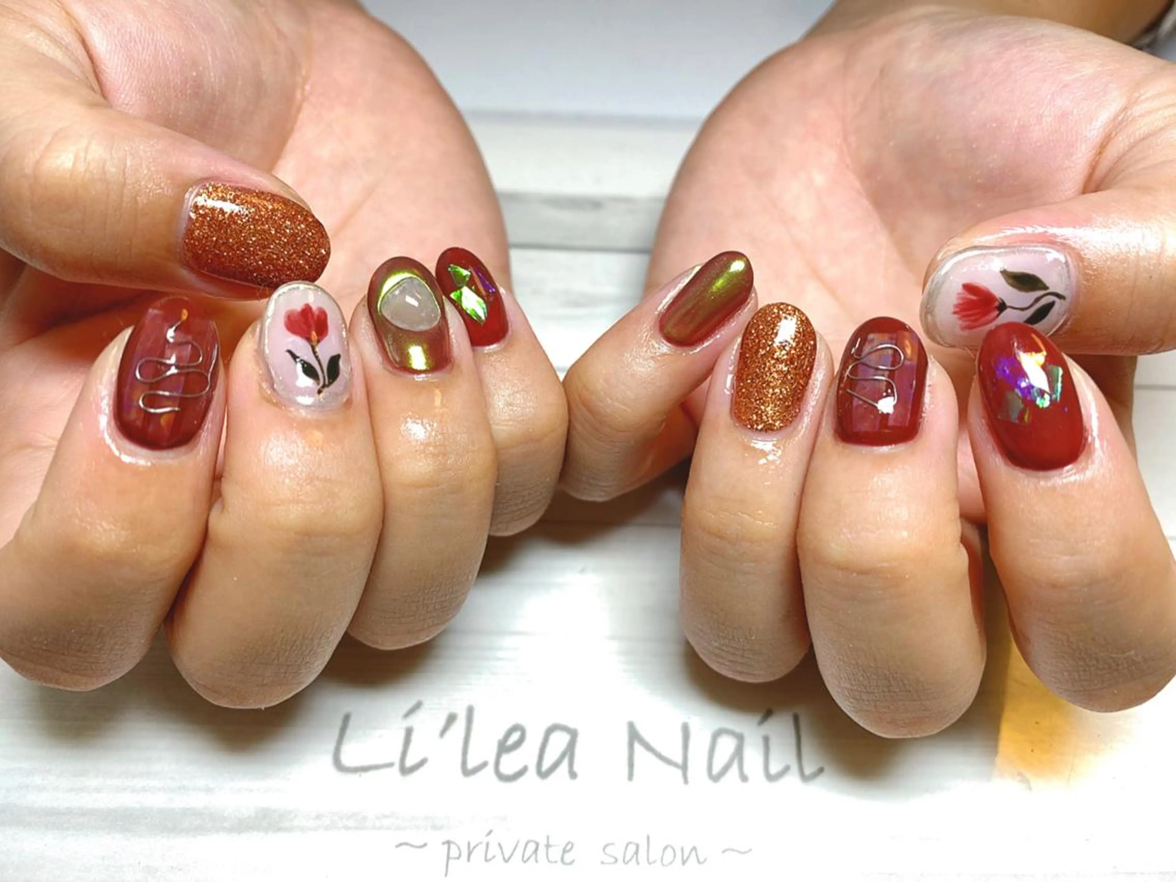 ネイル Li'leaNail AINAのネイルデザイン
