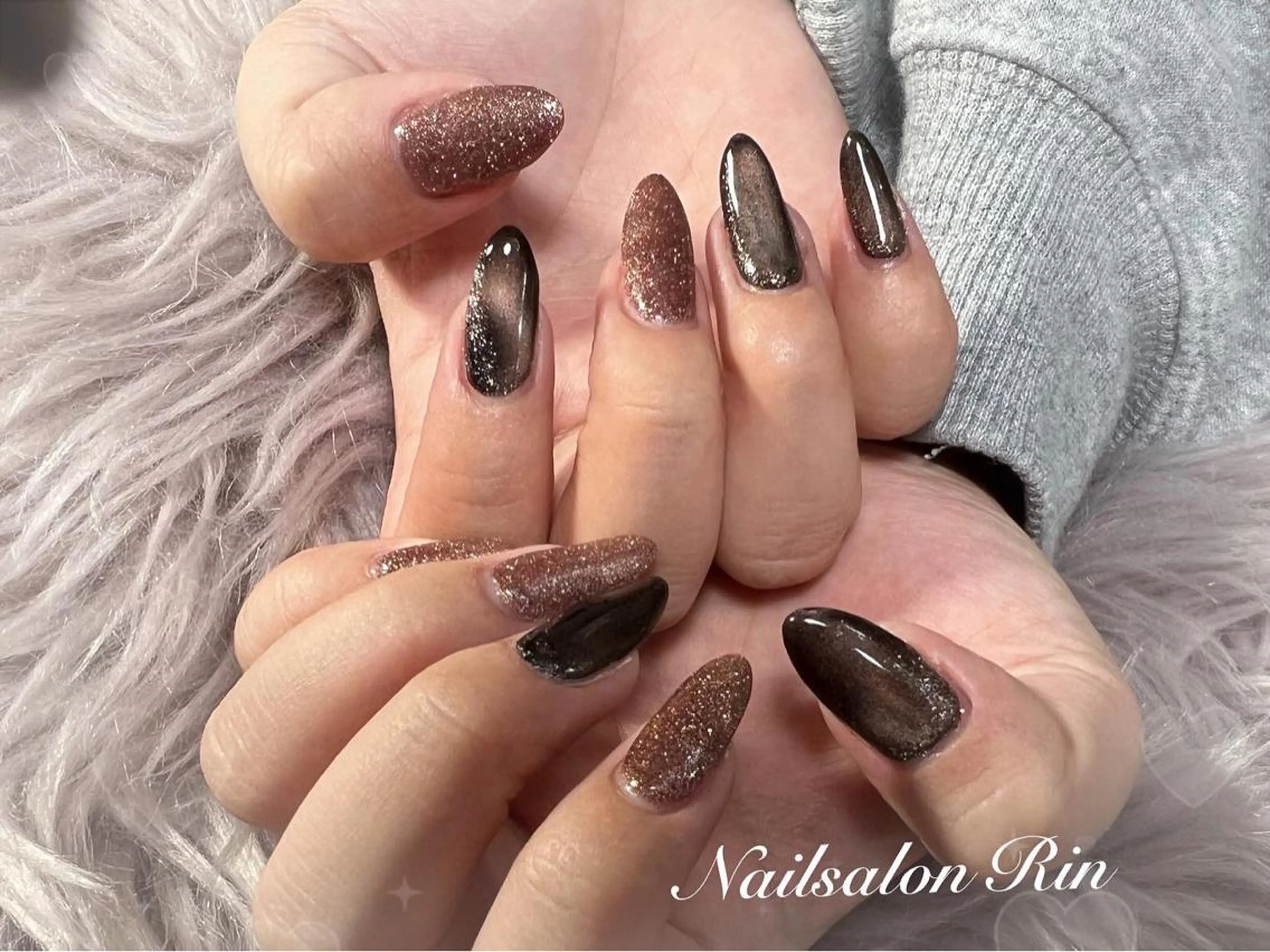 ネイル マグネットネイル Nailsalon Rinのネイルデザイン