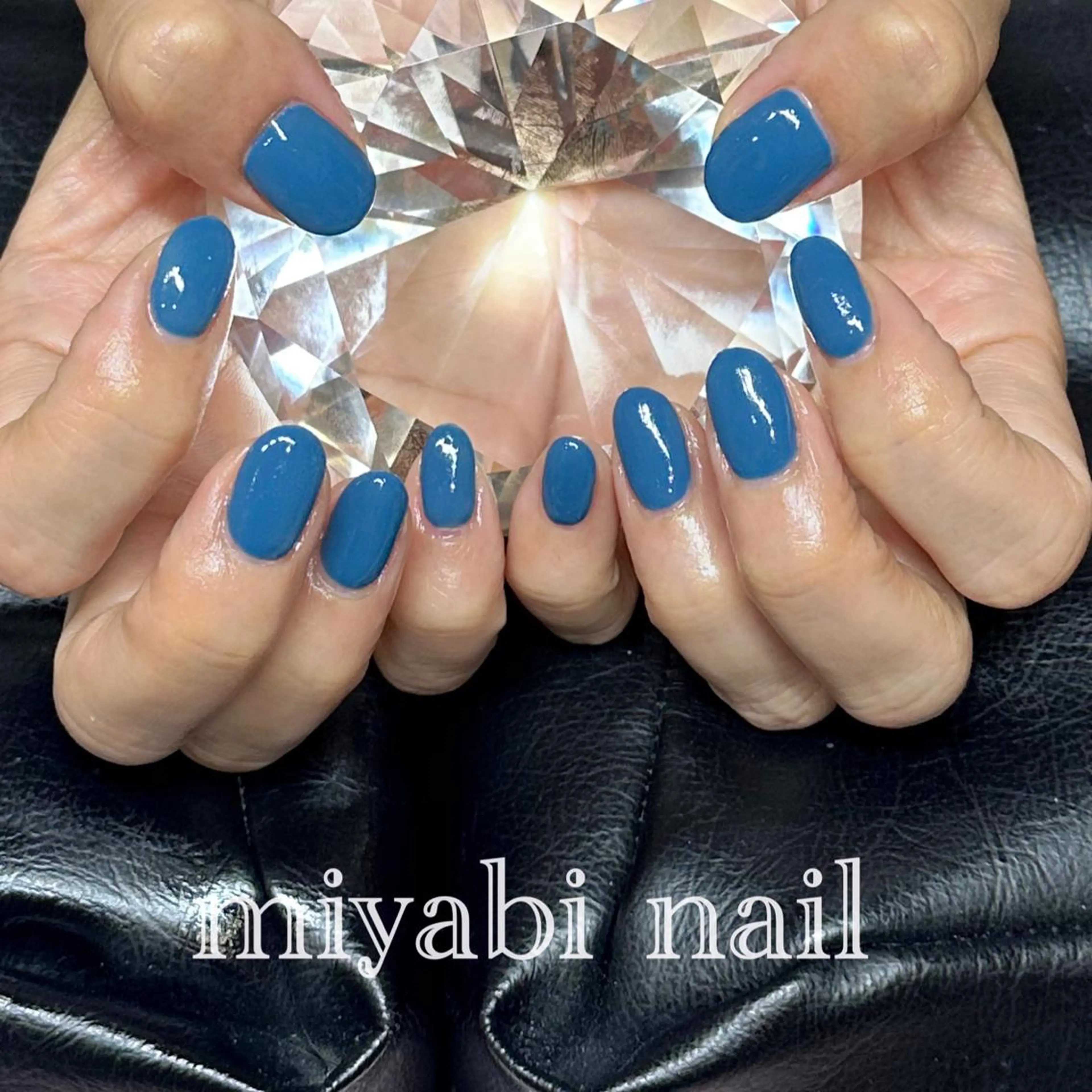 ネイル ブルー ジェルネイル 持ち込み ワンカラーネイル シンプルネイル ハンドネイル miyabi nail 桂川駅近くのネイルデザイン
