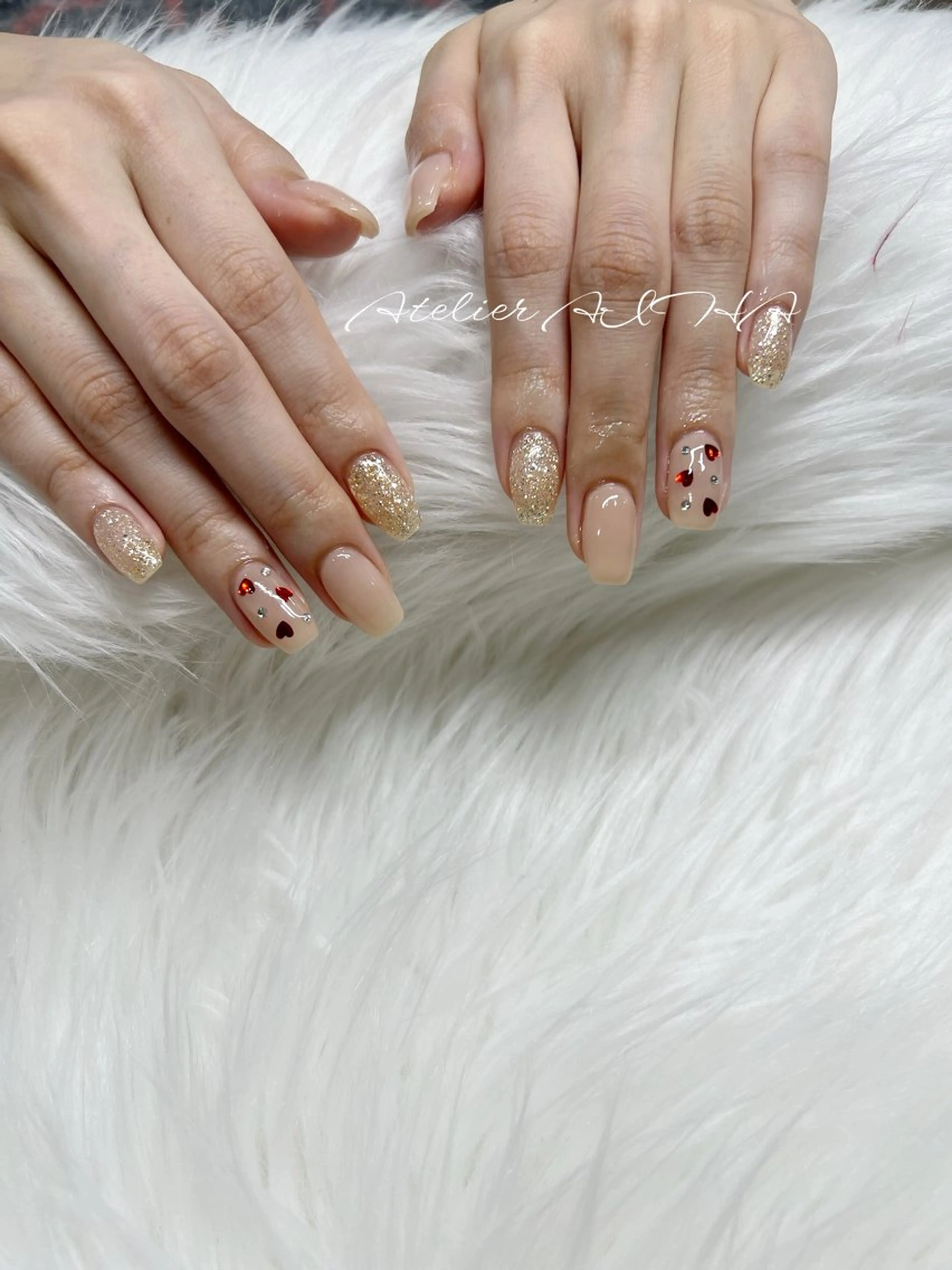 ミディアム アトリエAIHA★ フィルイン推奨サロンのネイルデザイン