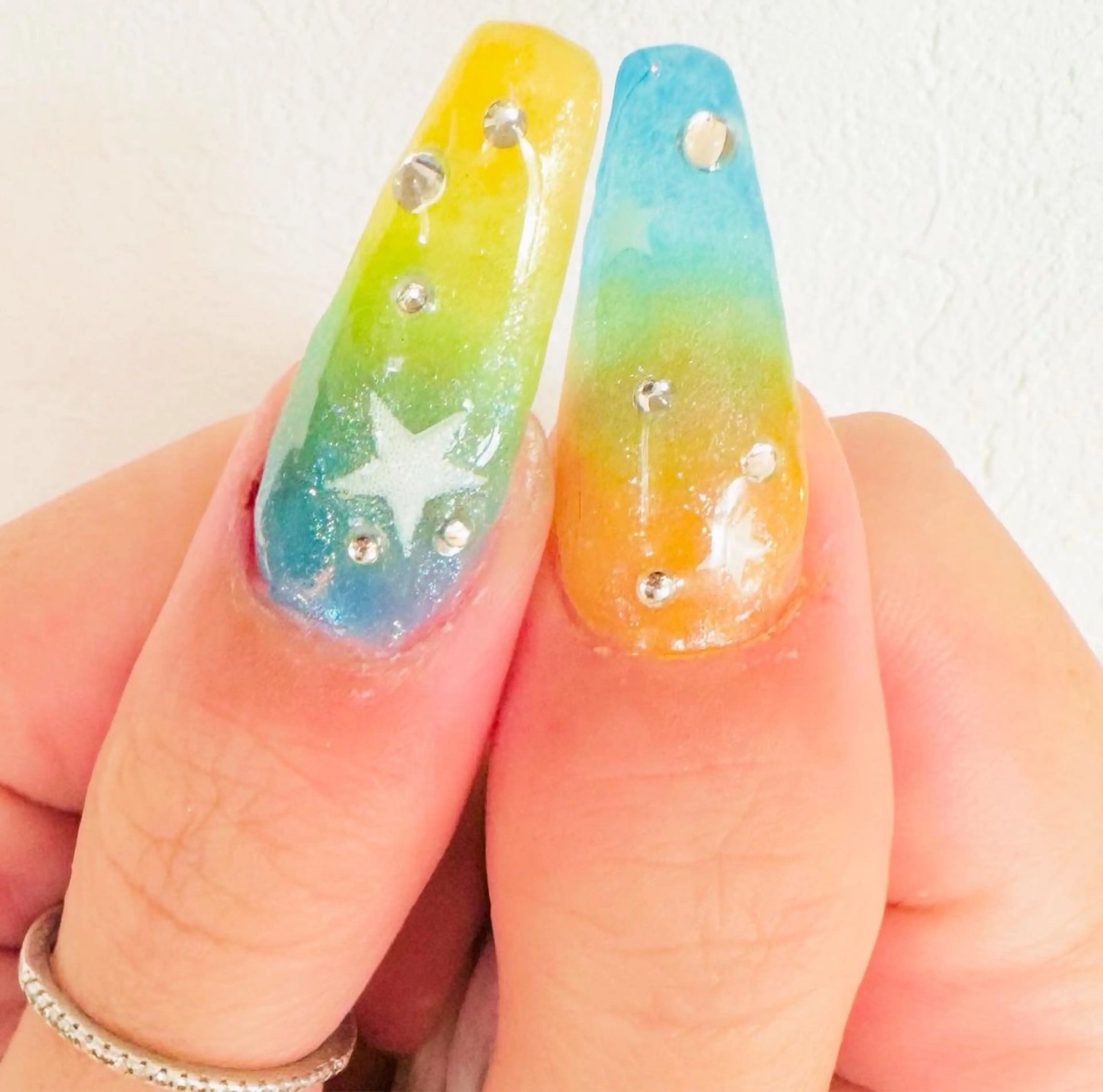 2本アートオフ無しハンドの写真