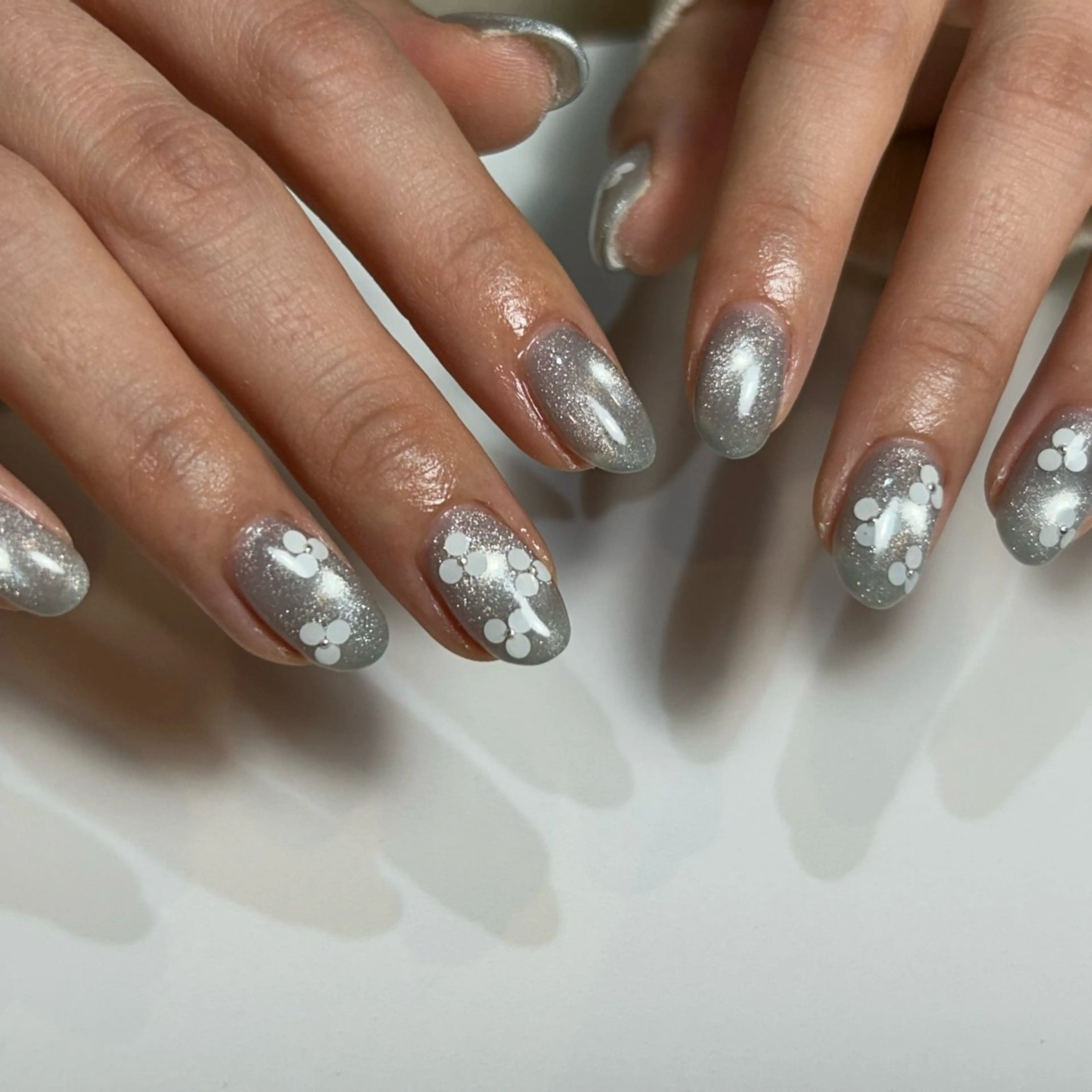 ネイル マグネットネイル ニュアンスネイル ハンドネイル MARU NAIL nanokaのネイルデザイン