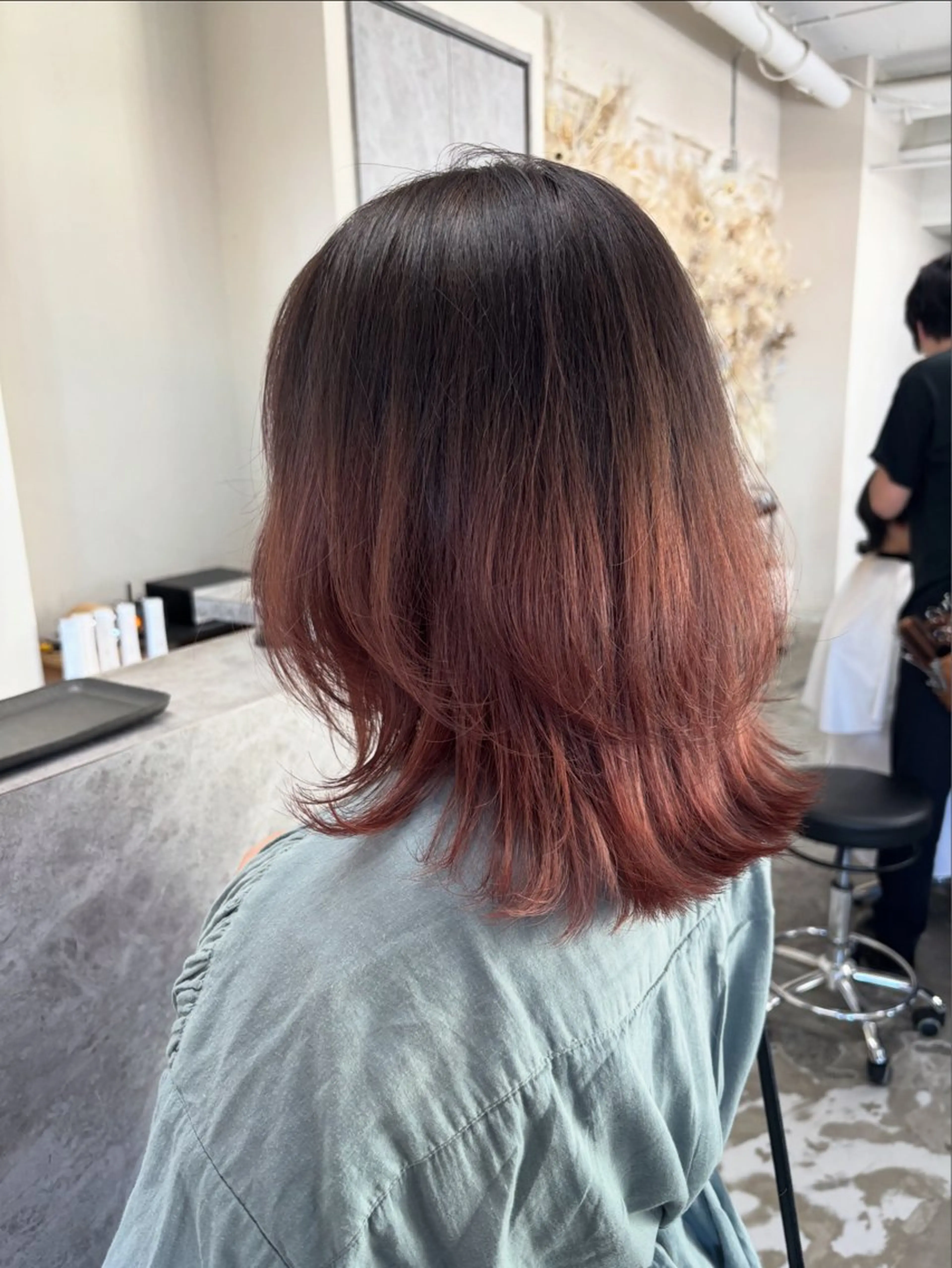 ミディアム カット ヘアカラー トリートメント nico麻生　長谷川 裕月のヘアスタイル