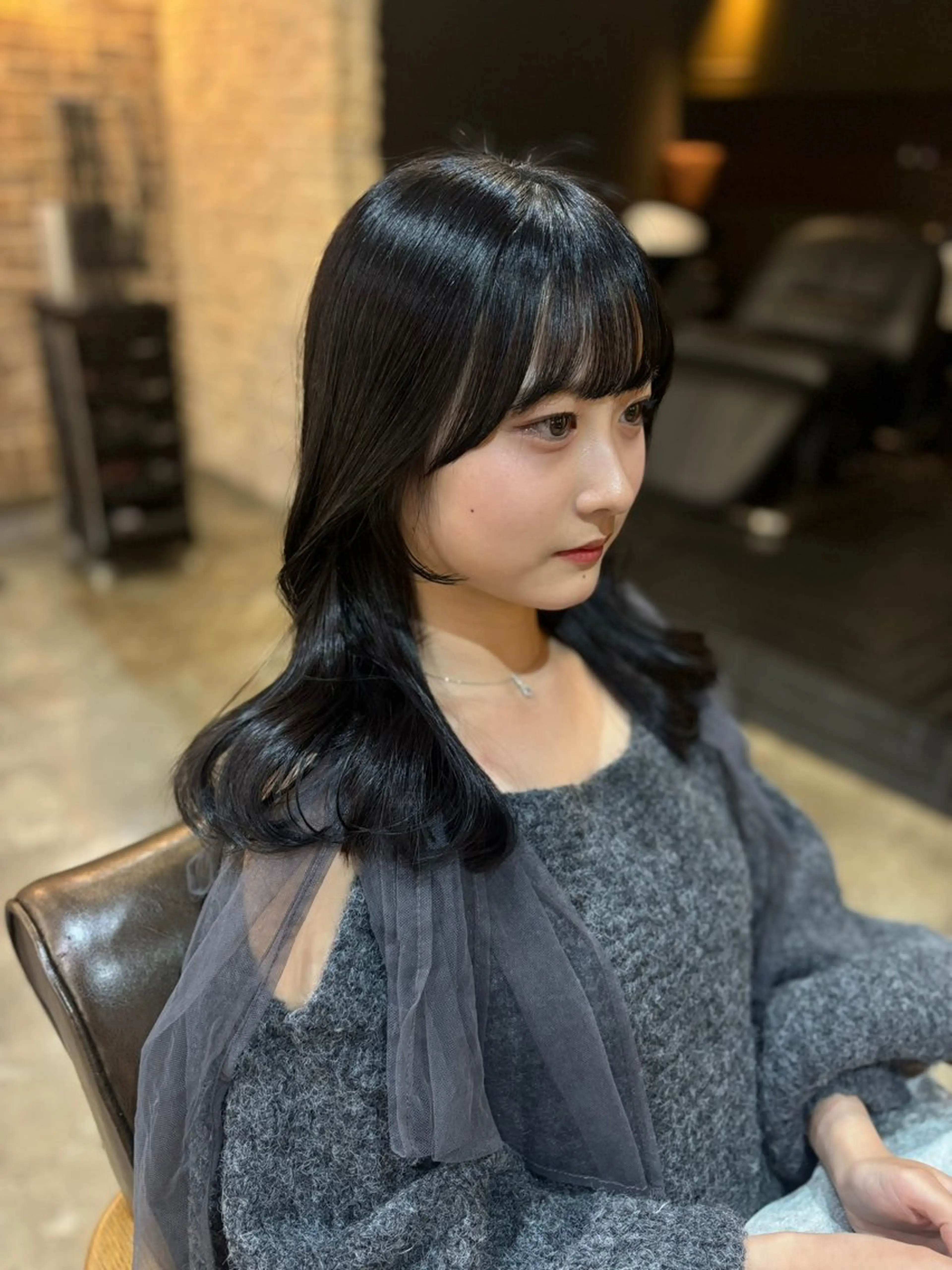 ロング カット ヘアカラー 🧸顔周りカット /透明感🎀のヘアスタイル
