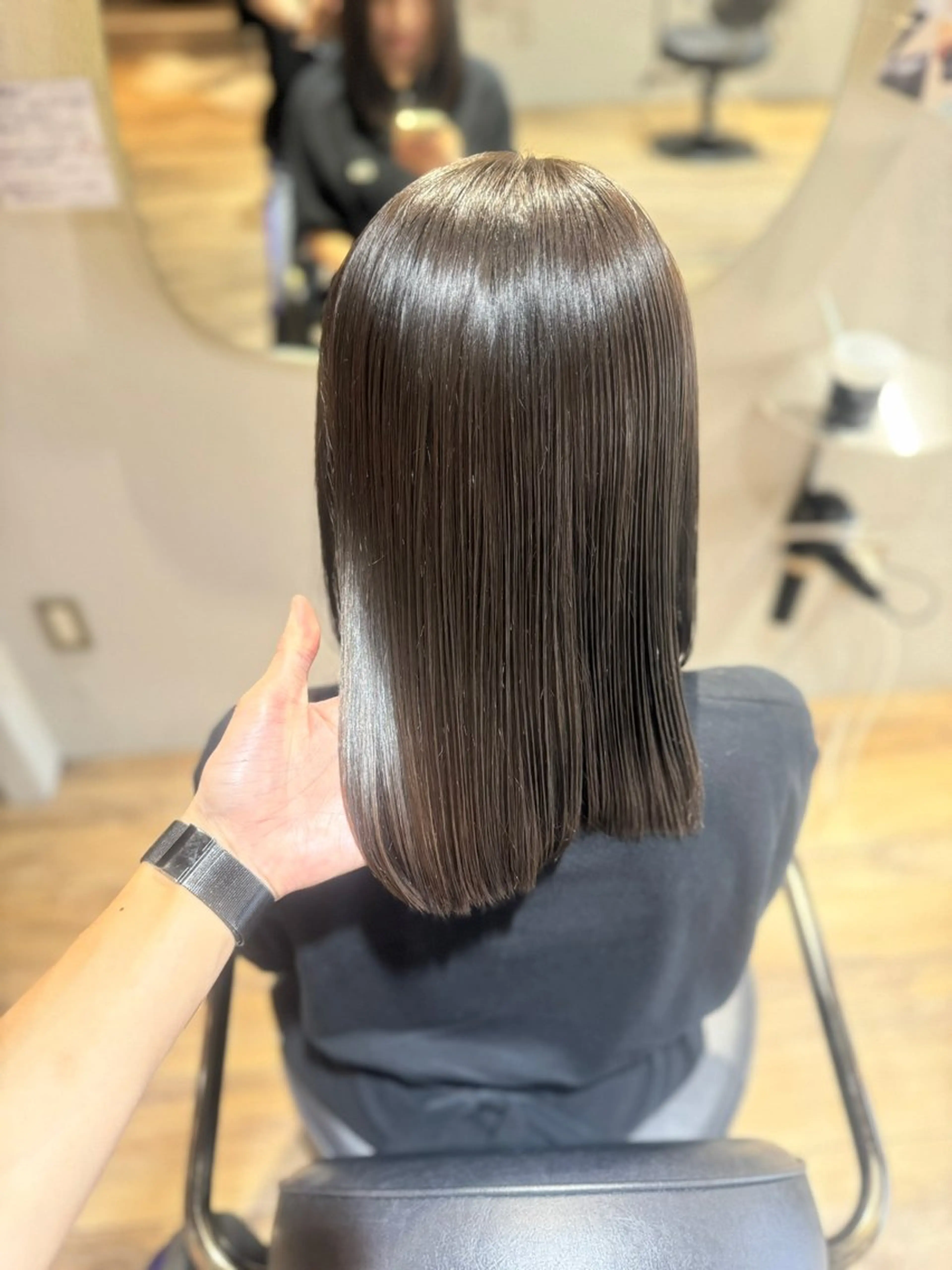 ミディアム カット ヘアカラー 【天満1艶髪】潤艶/ 髪質改善🌹釣本竜哉のヘアスタイル