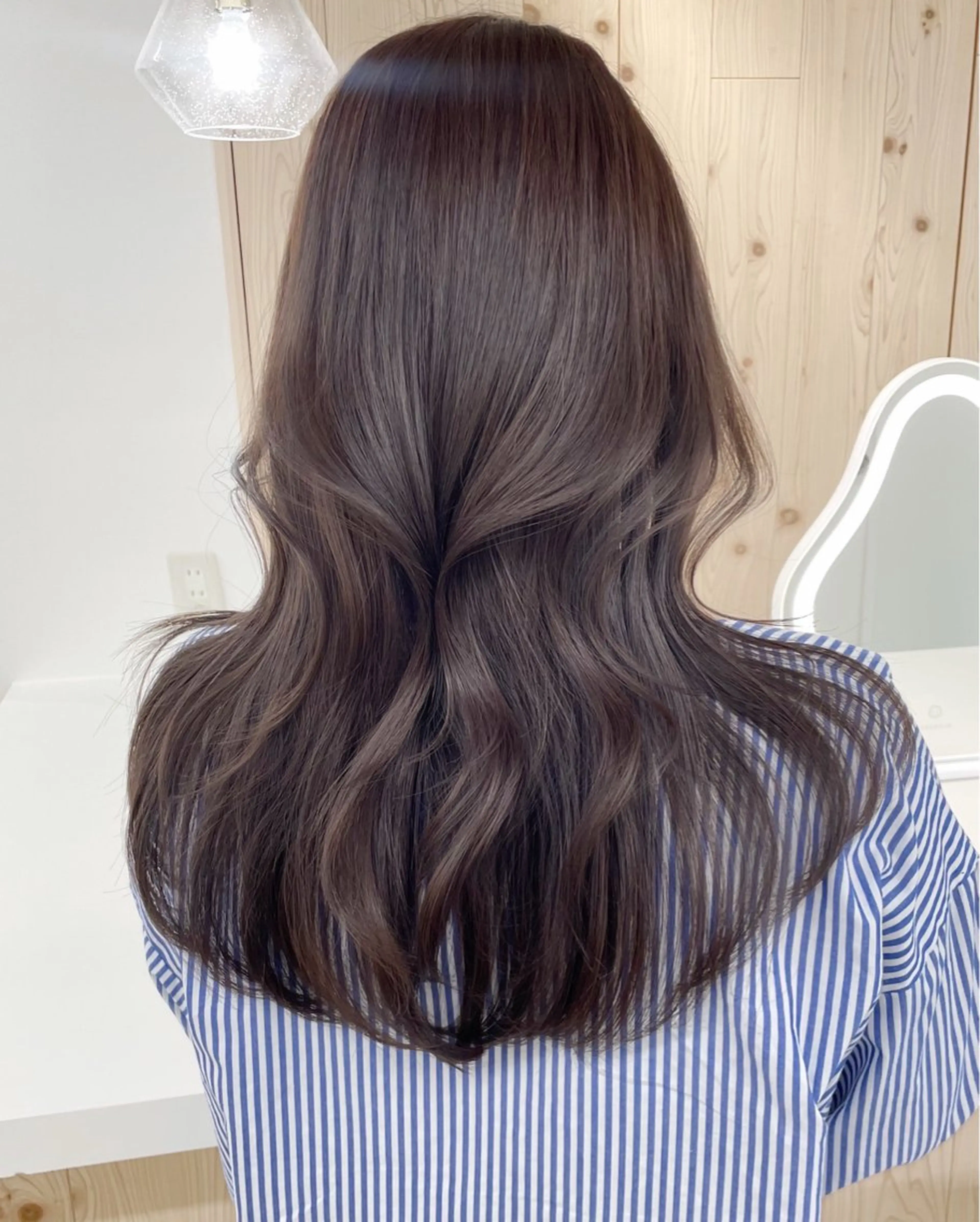 ロング カラー カット ヘアカラー トリートメント ヘアセット 新宿/韓国ヘア/ 髪質改善ストレートのヘアスタイル