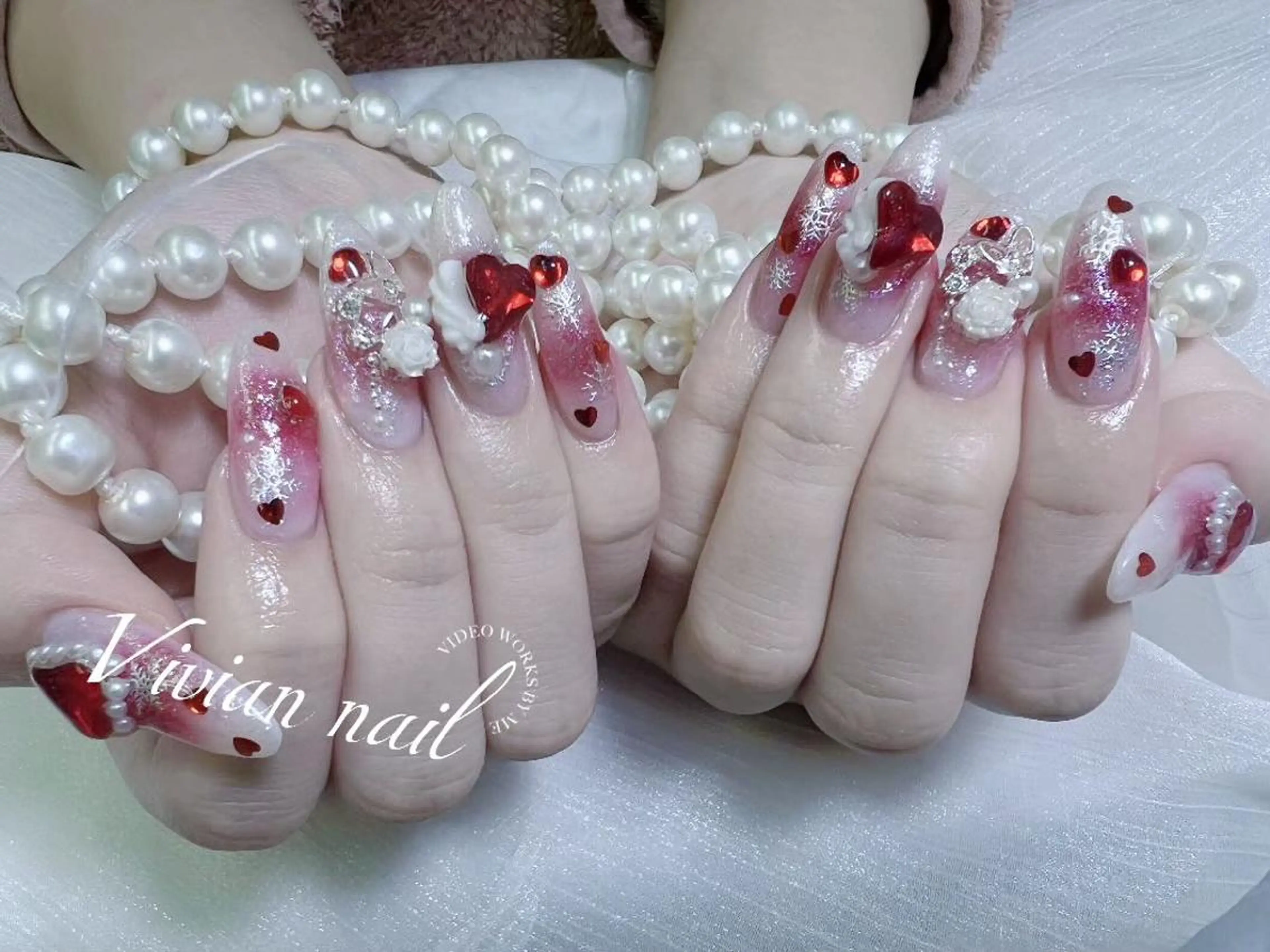 ネイル VIVIAN リサのネイルデザイン