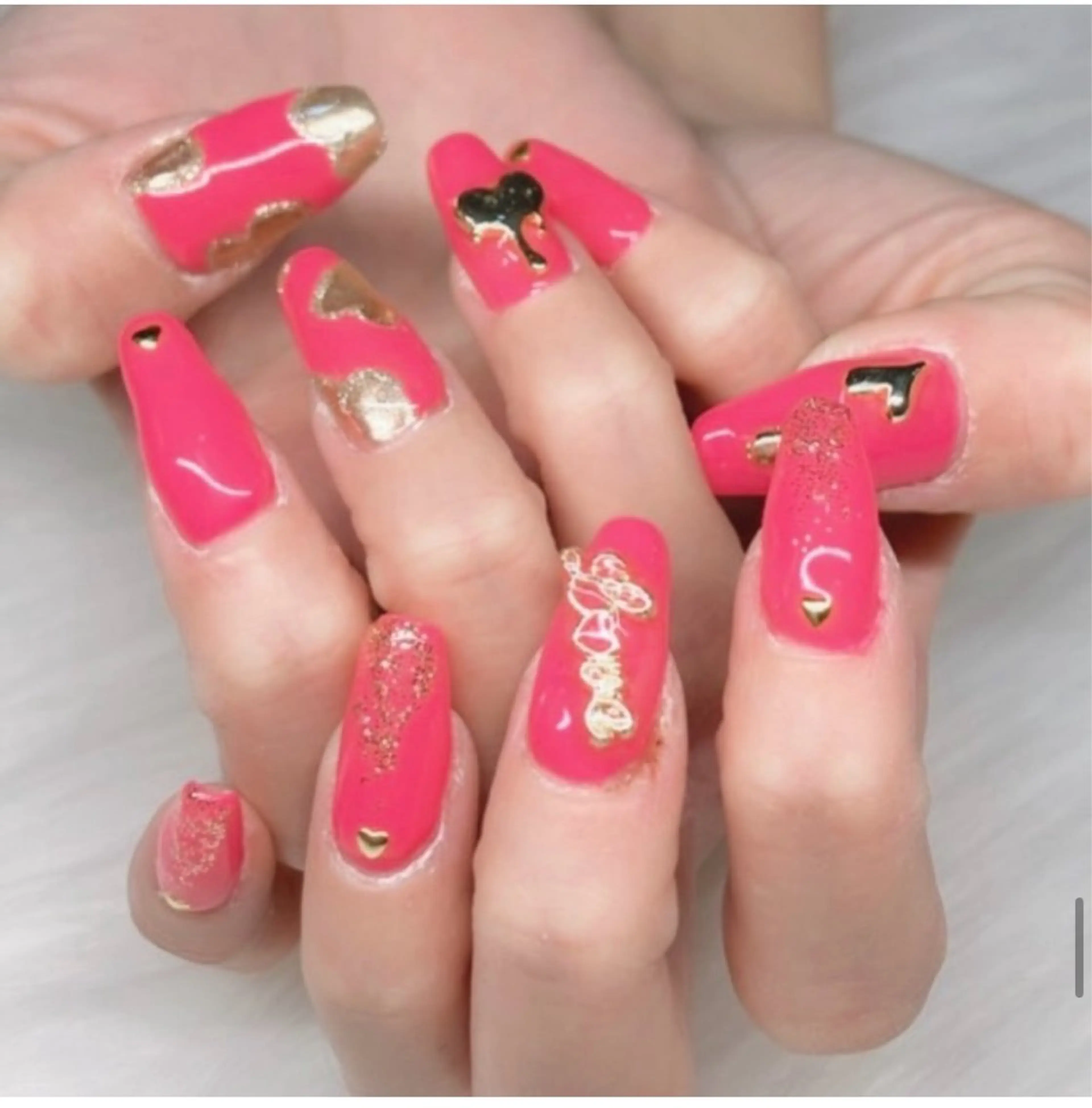 ロング 山科駅徒歩3分❣️ 代表　紗恵子のネイルデザイン