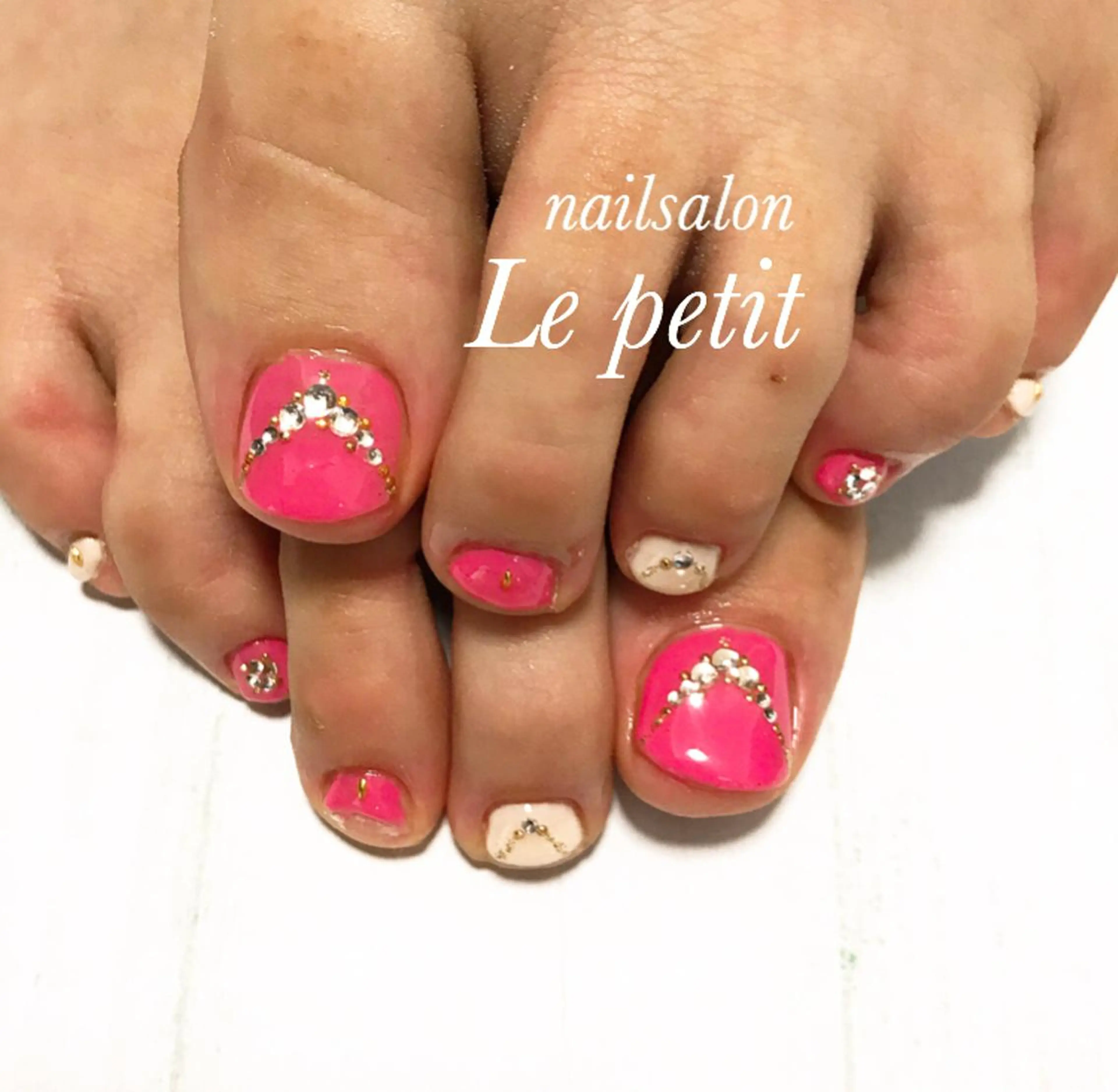 ネイル 石野 広佳のネイルデザイン