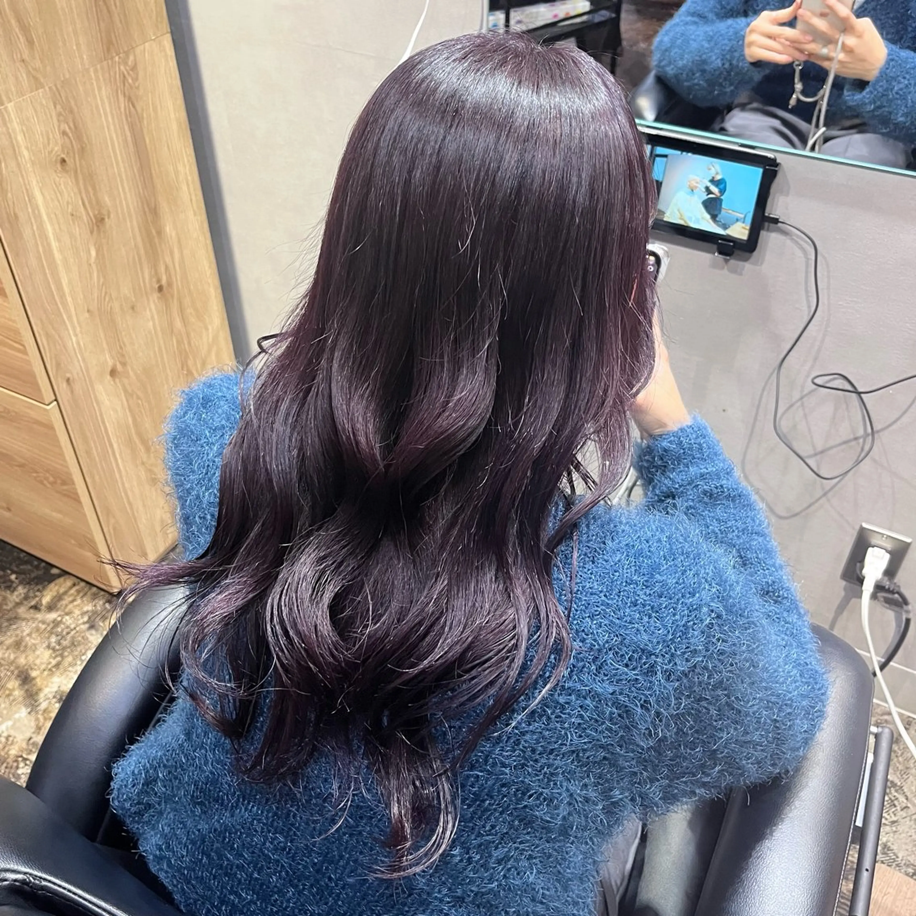 ロング カラー バイオレットカラー 透明感カラー/パーマ 🌀アオノのヘアスタイル