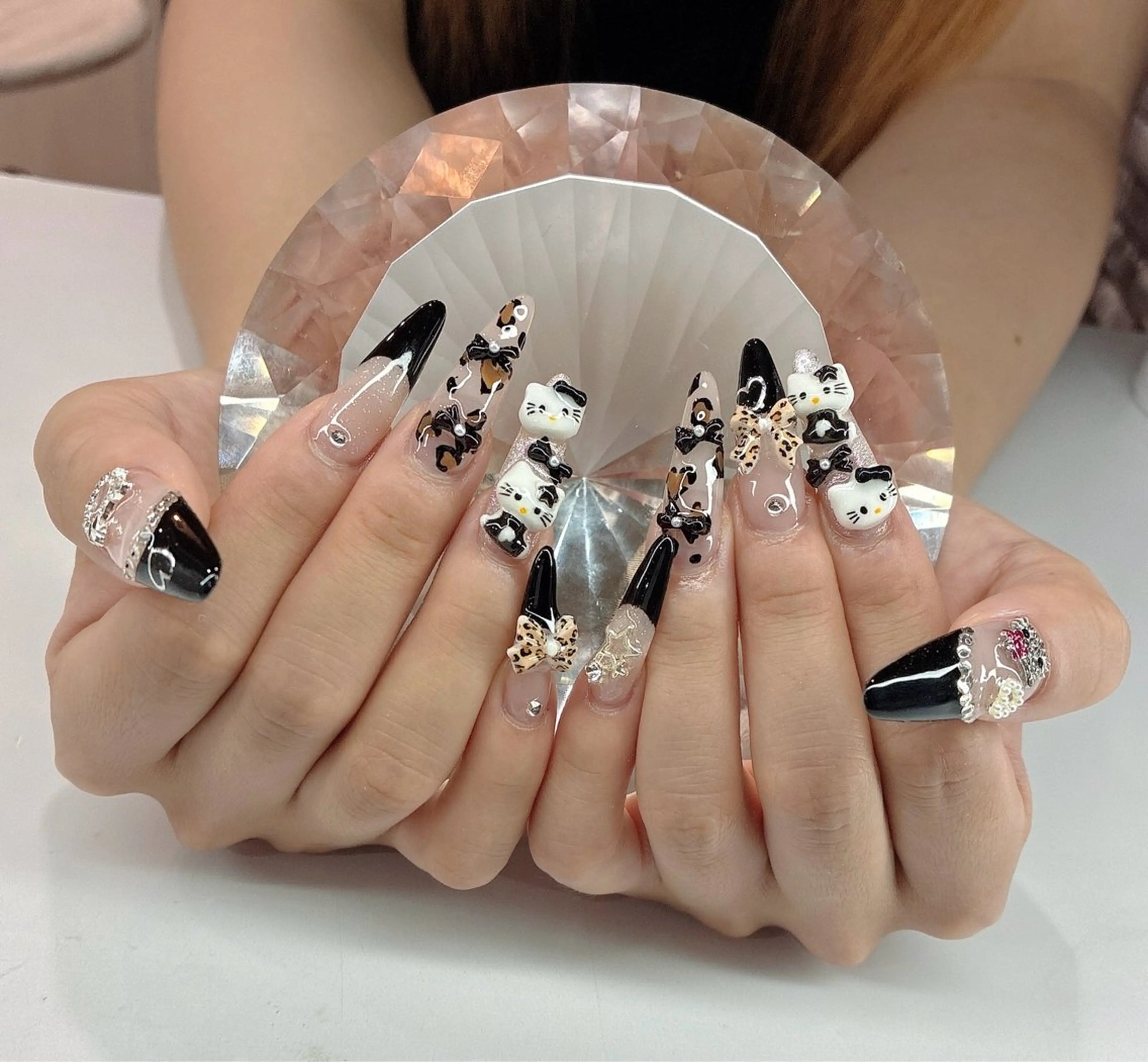 ネイル LoaChaton kaeのネイルデザイン