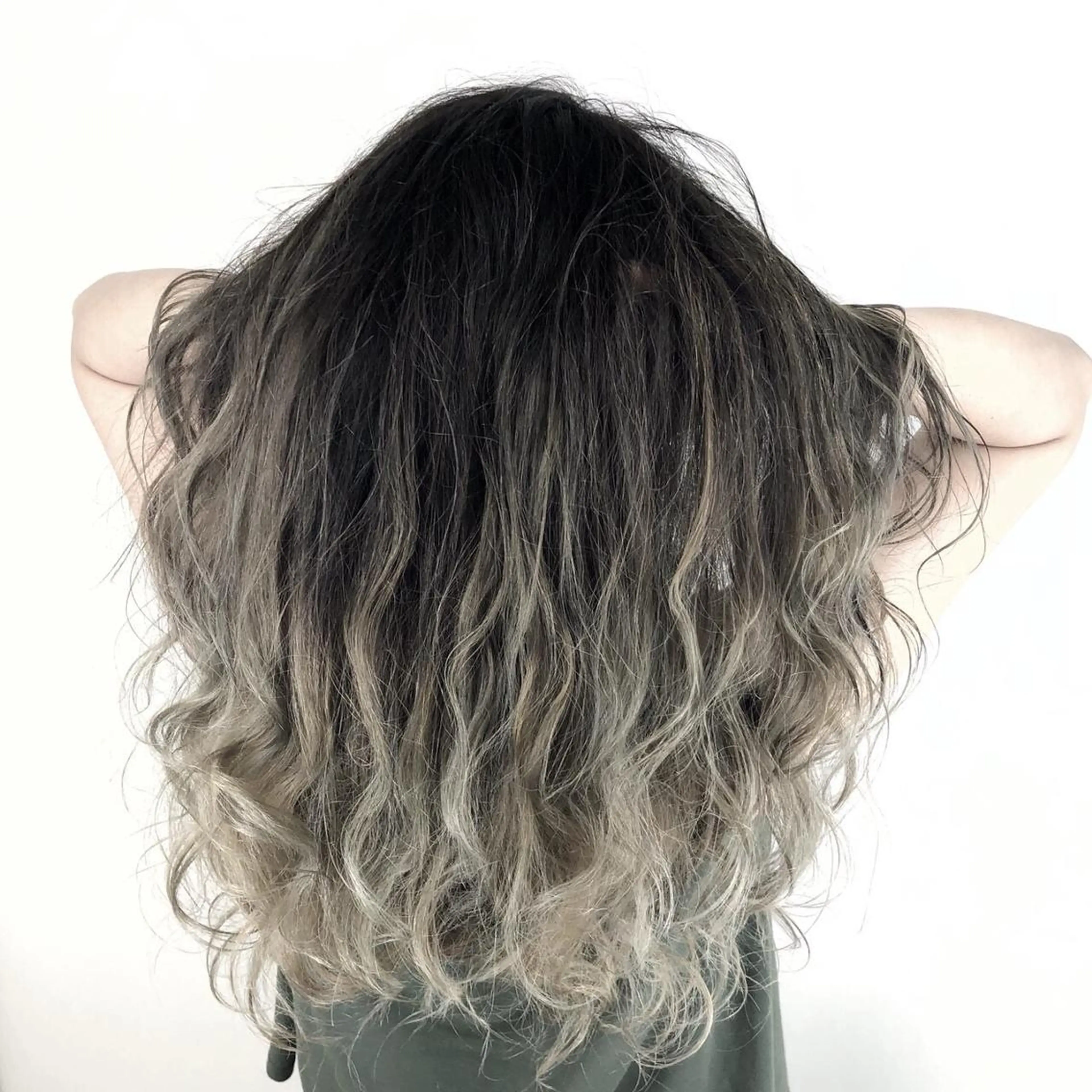 セミロング 外国人風カラー レイヤー,ボブ / 彩未のヘアスタイル