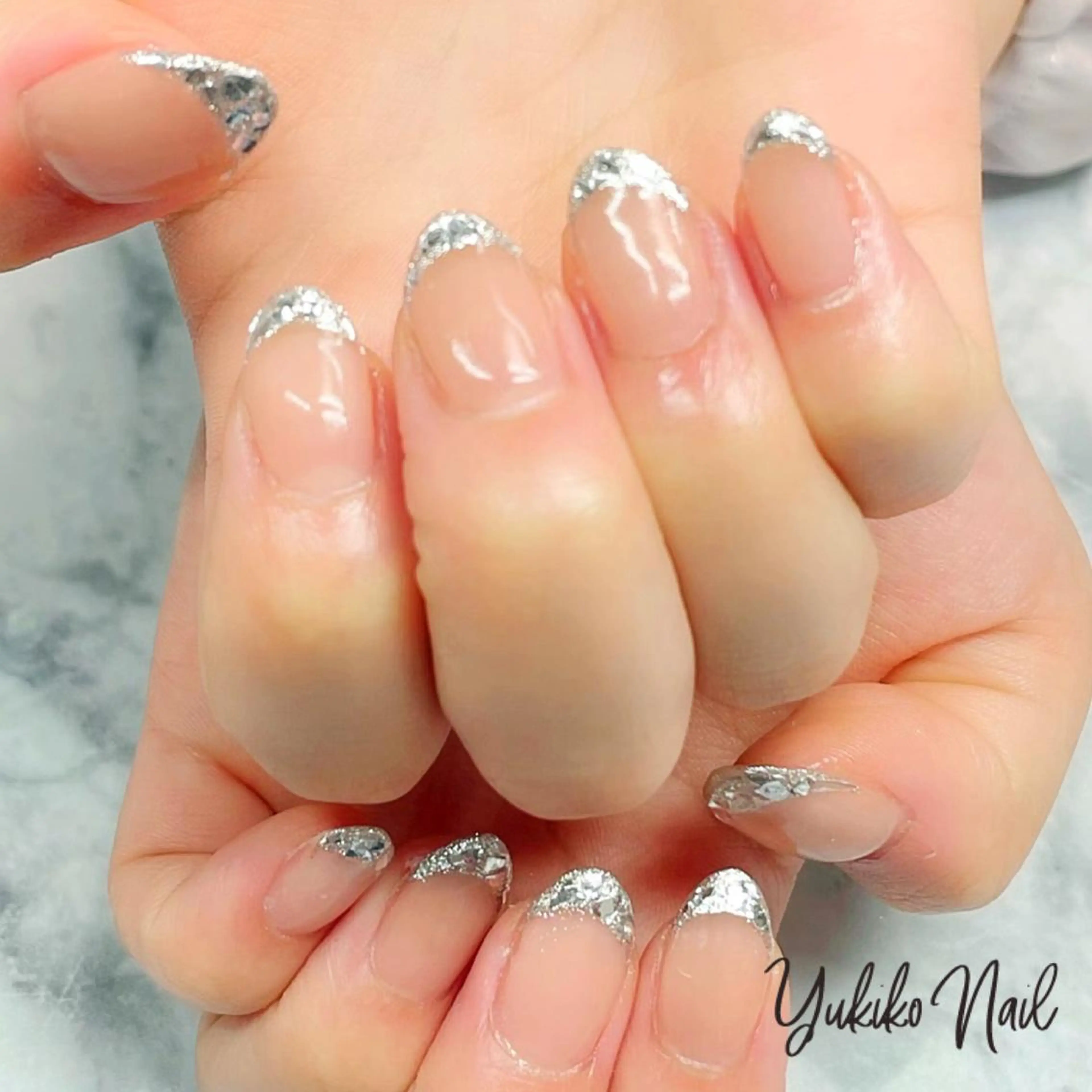 ネイル フレンチネイル ガラスフレンチ キラキラネイル オフィスネイル ハンドネイル ユキコ ネイルのネイルデザイン
