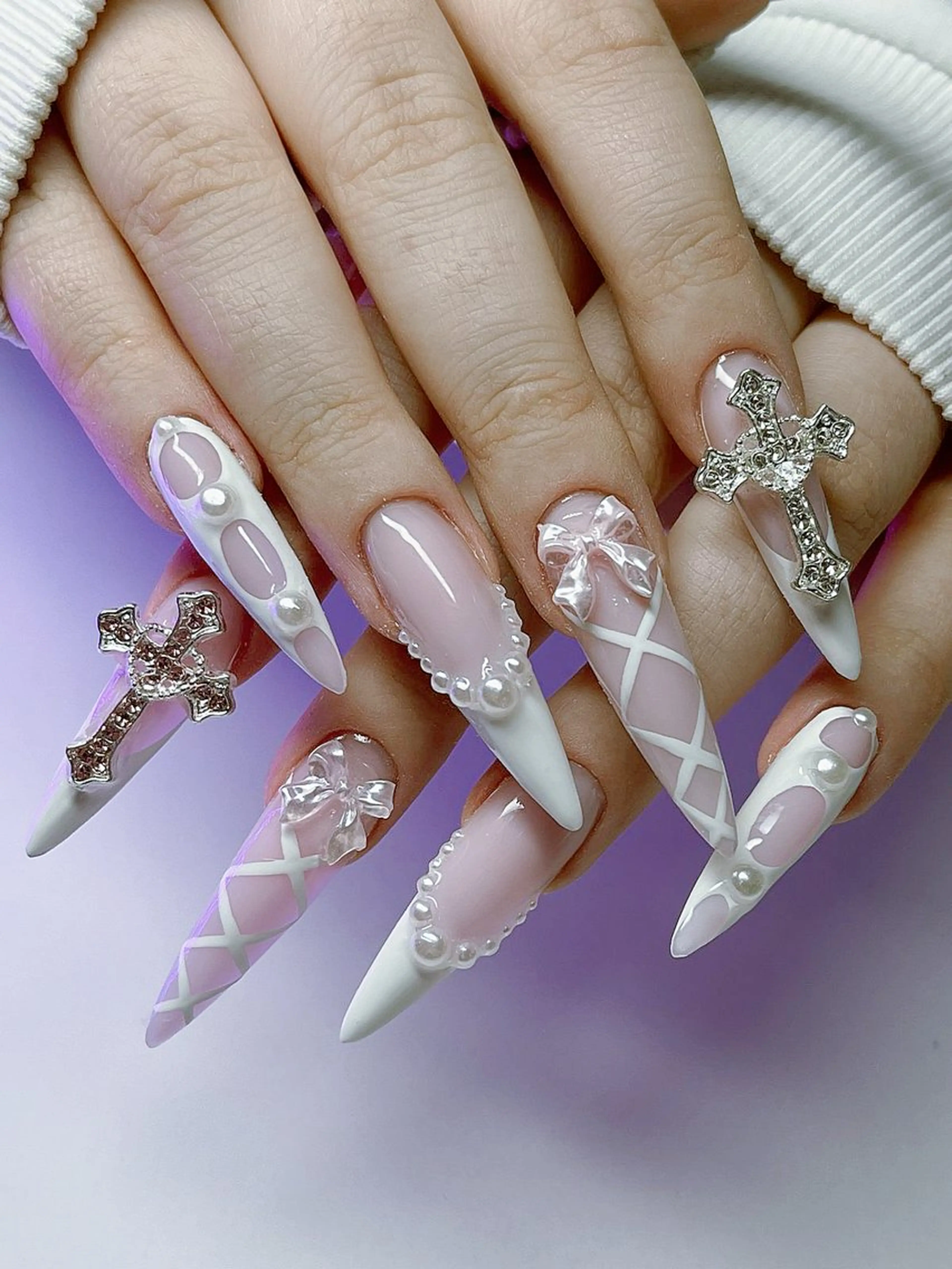 カラー T&D NailSalonのネイルデザイン