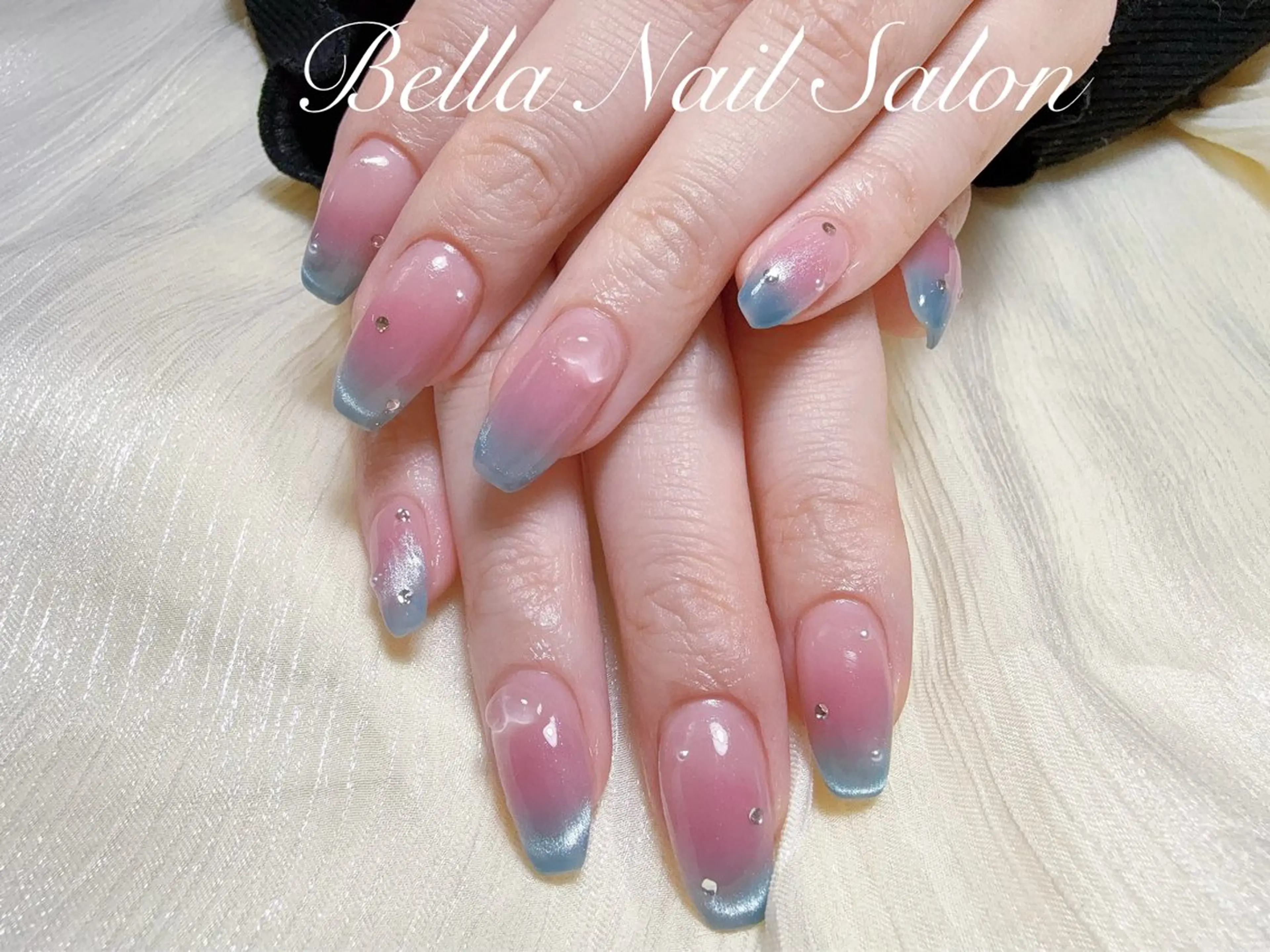 ネイル ハンドネイル Bella Nail Salonパラジェルのネイルデザイン