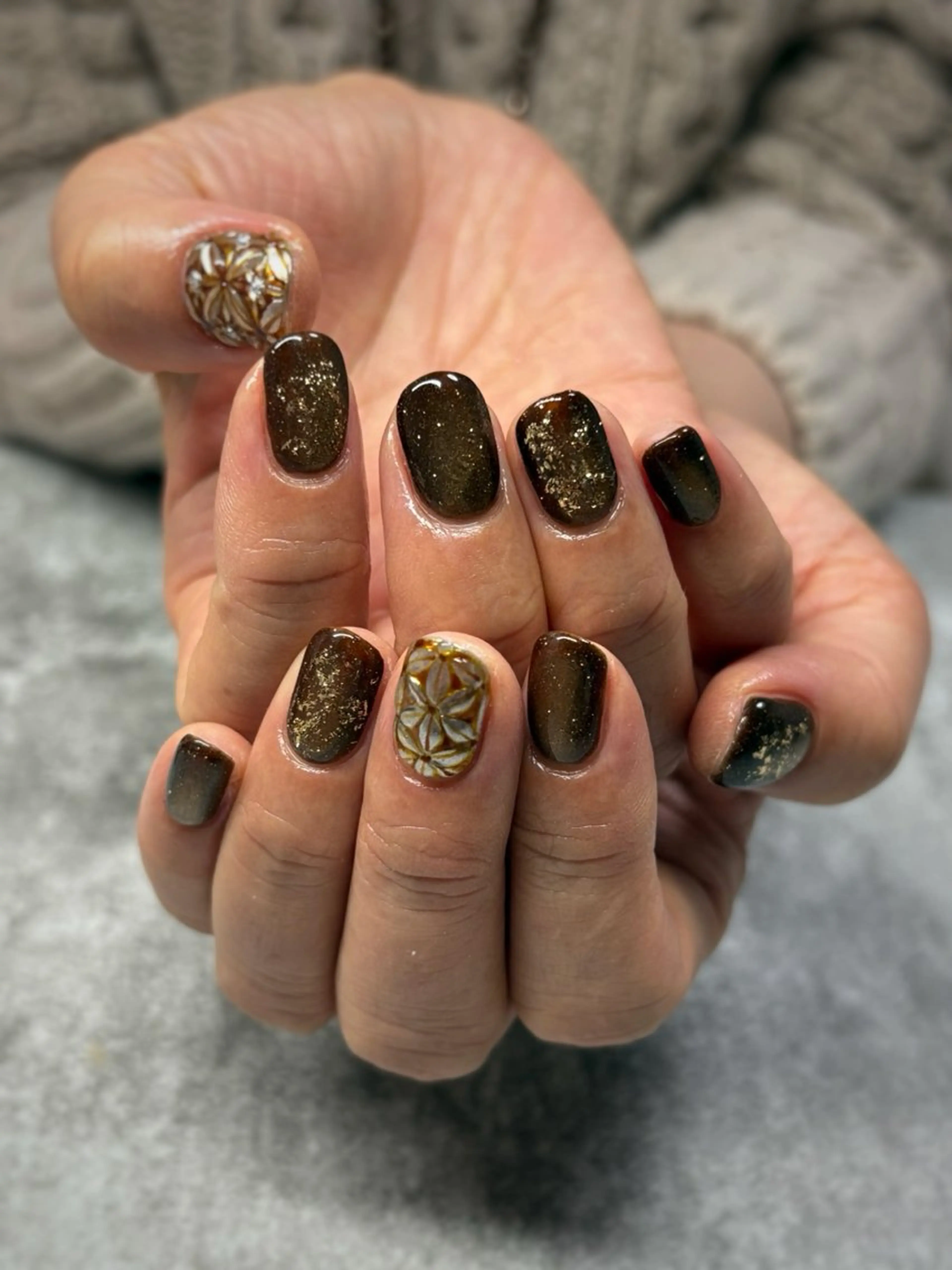 ネイル ハンドネイル FIORITURA Maikoのネイルデザイン